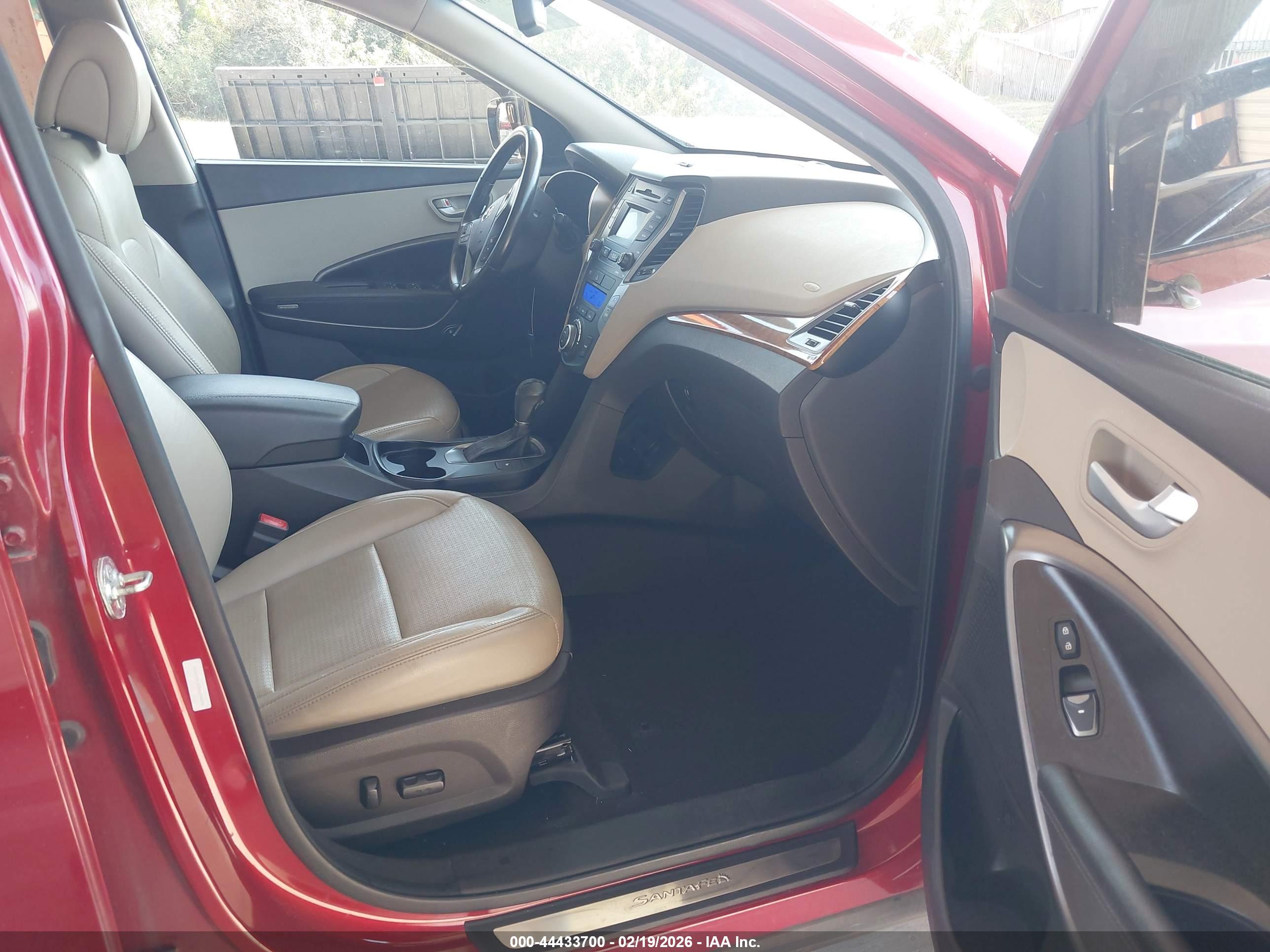 HYUNDAI SANTA image 5