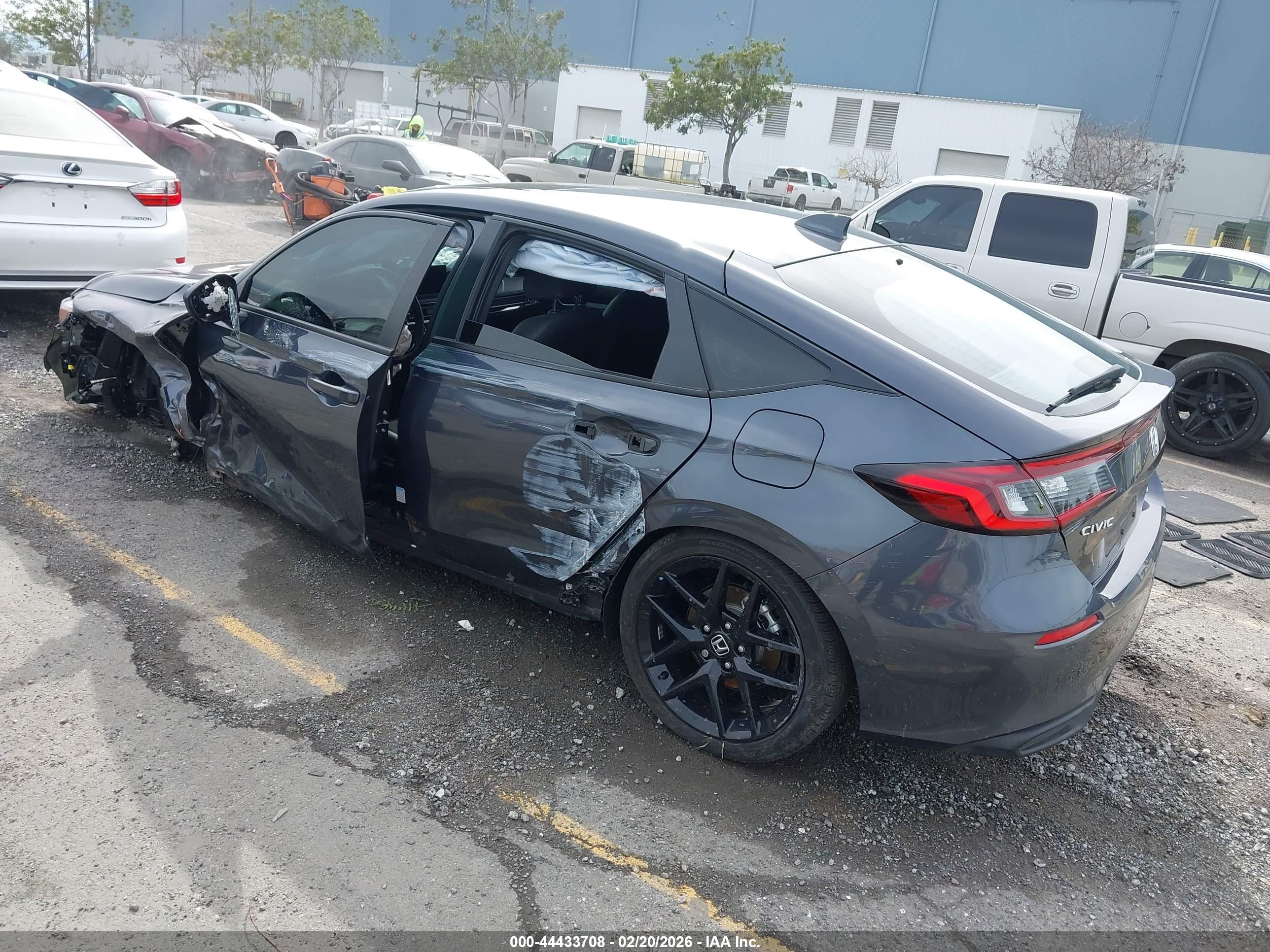 HONDA CIVIC image 3