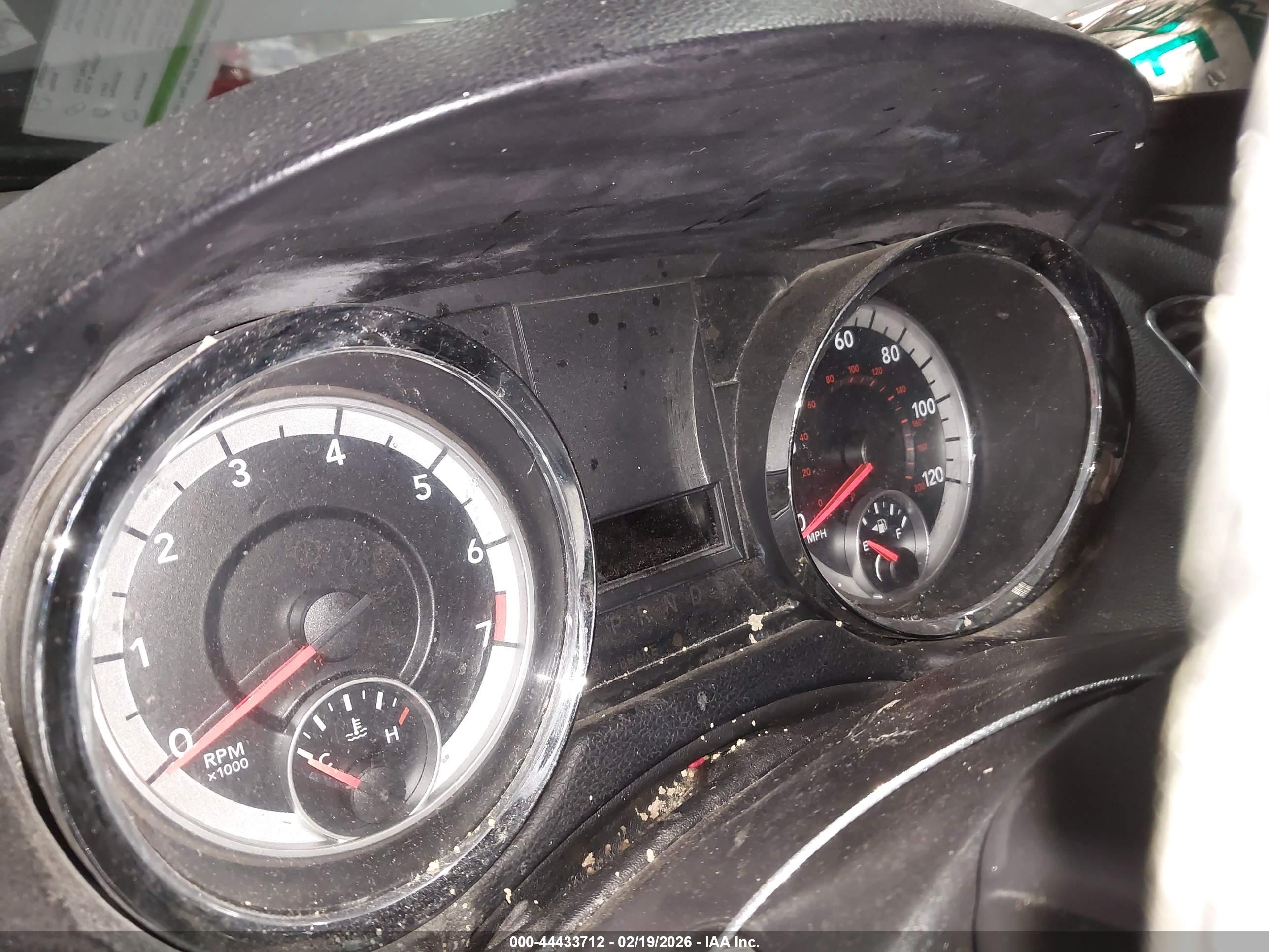 DODGE GRAND image 7
