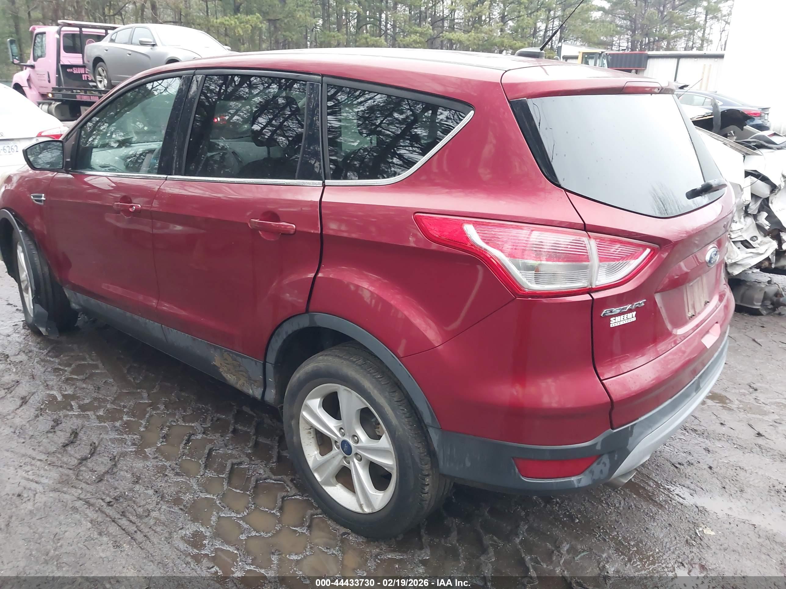 FORD ESCAPE image 3