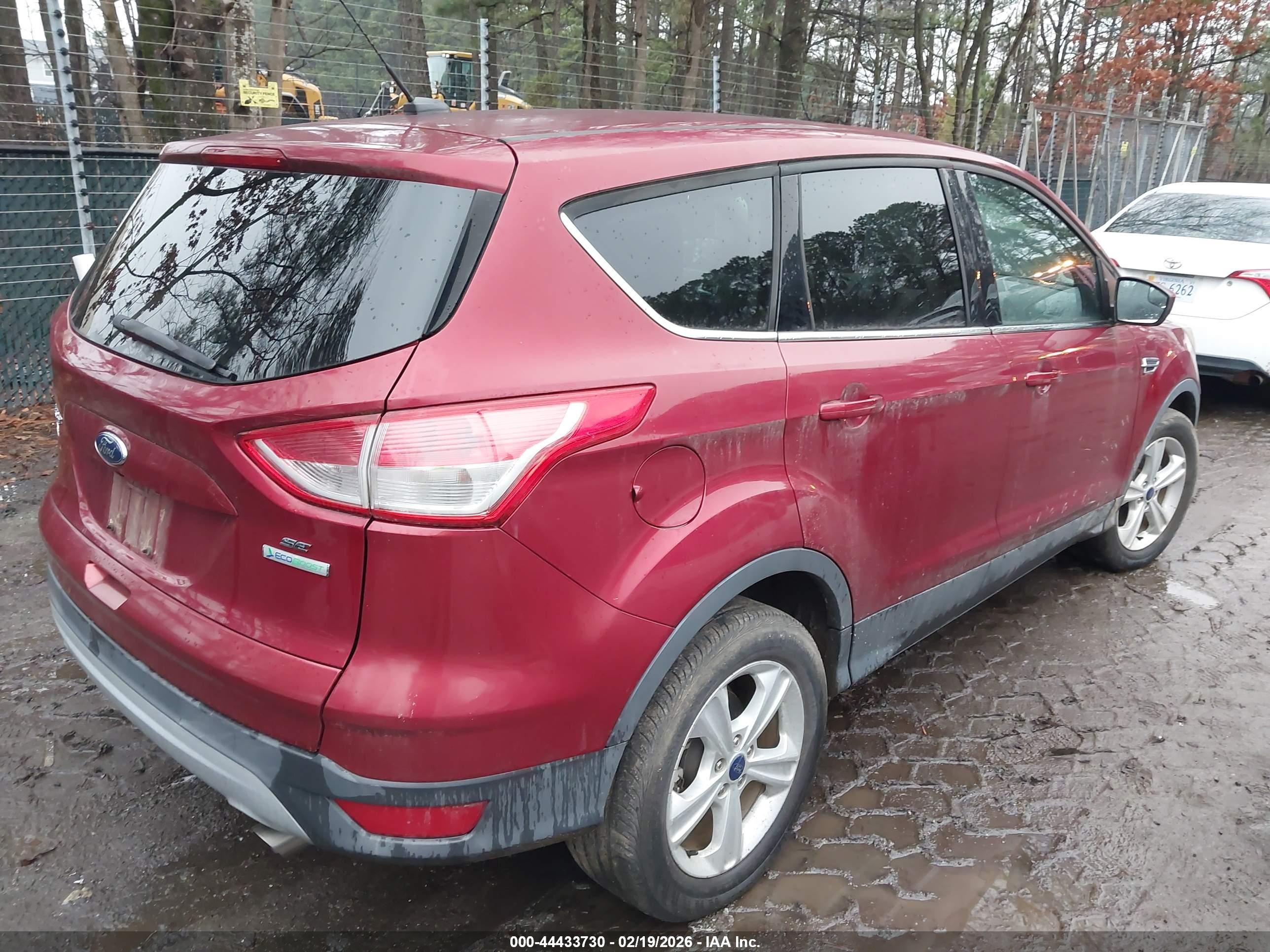 FORD ESCAPE image 4