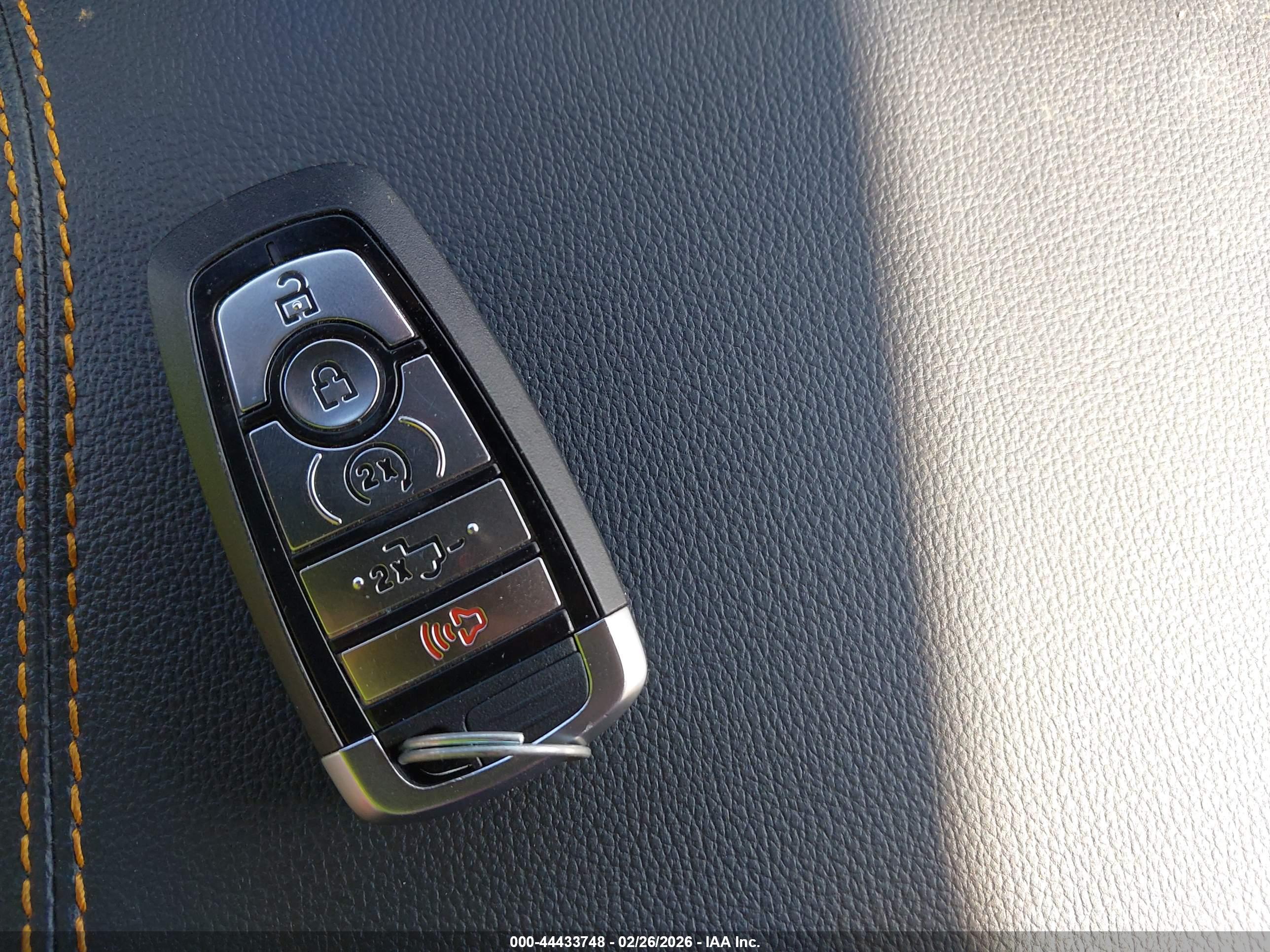 FORD F-150 image 11