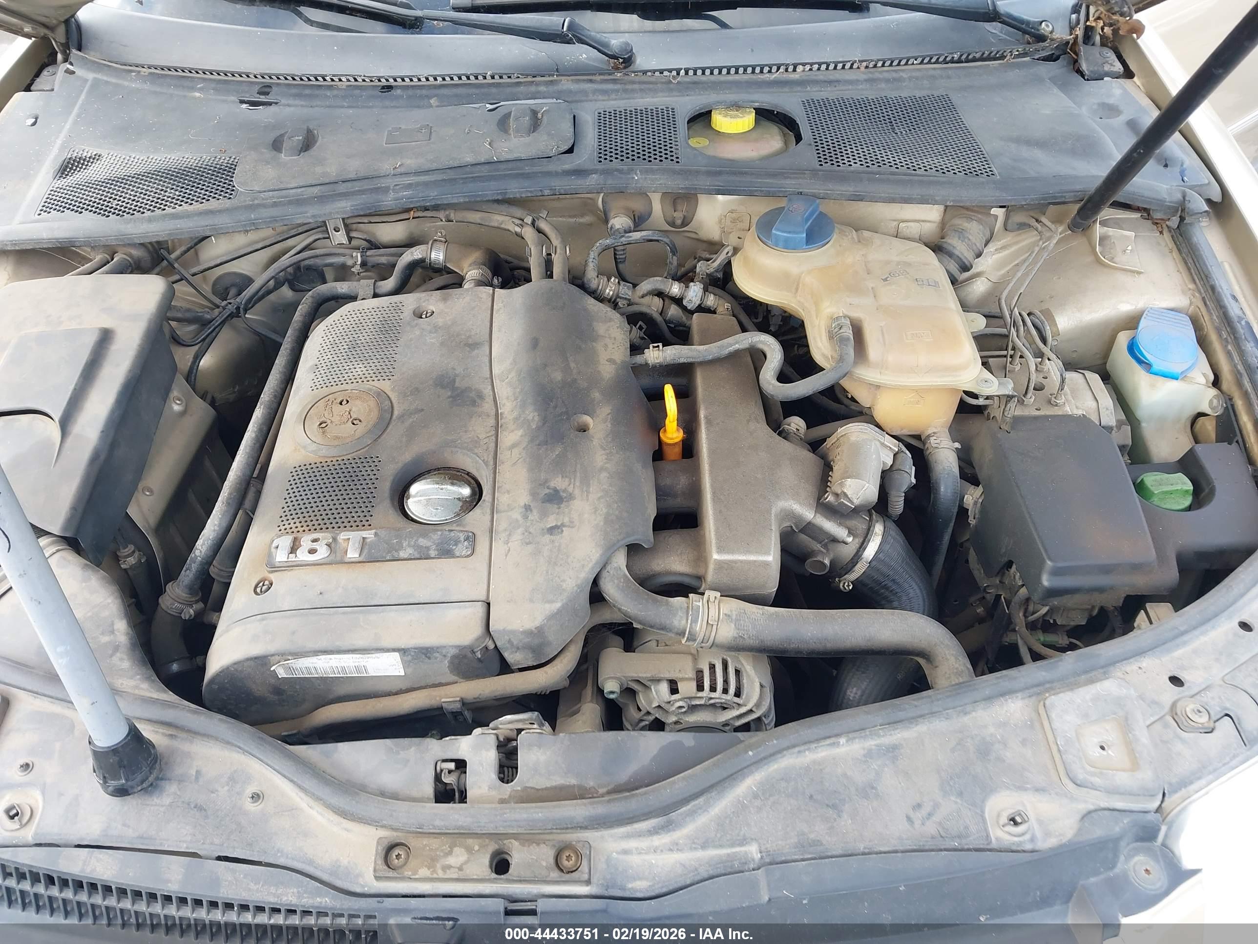 VOLKSWAGEN PASSAT image 10