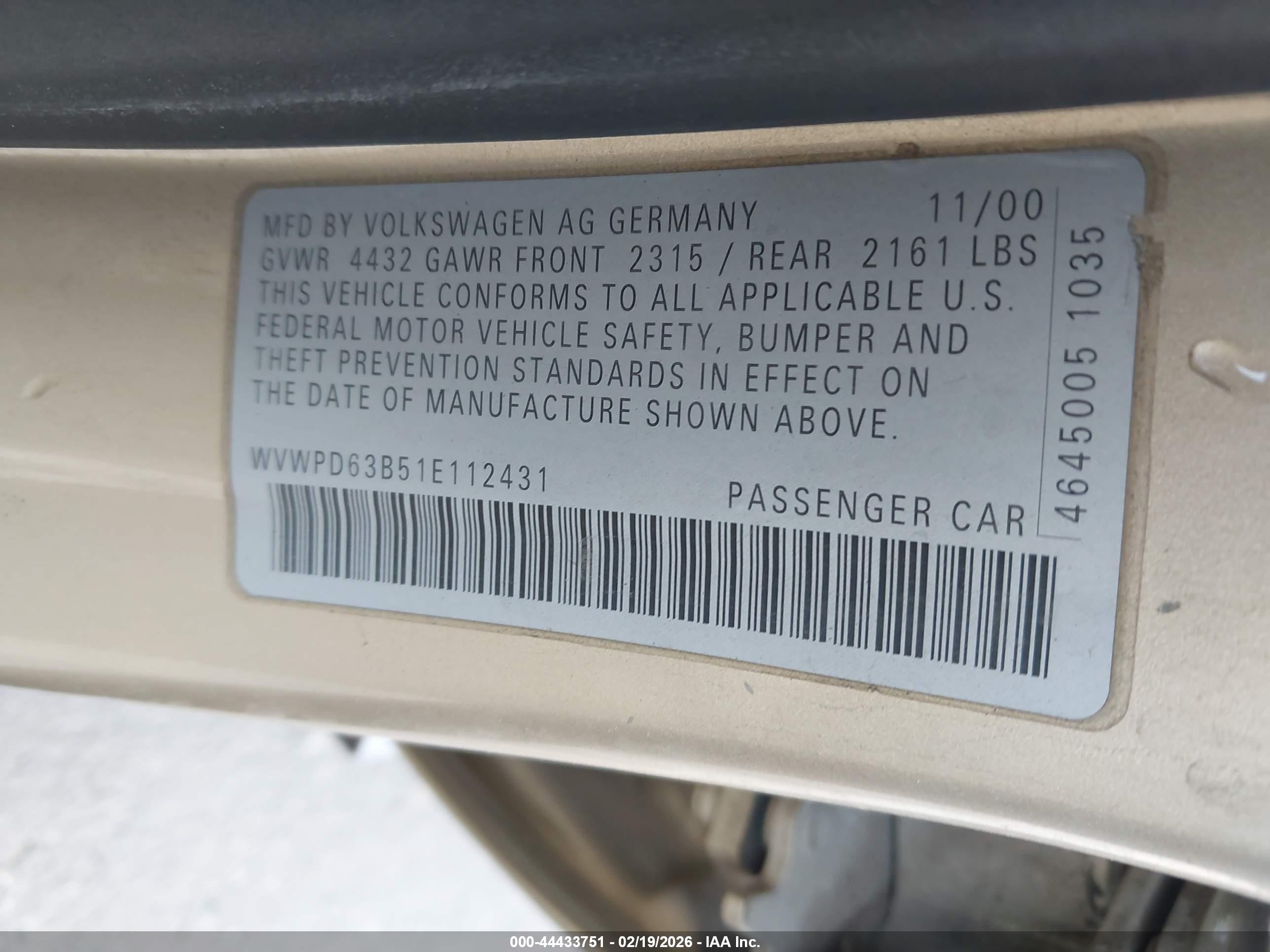 VOLKSWAGEN PASSAT image 9