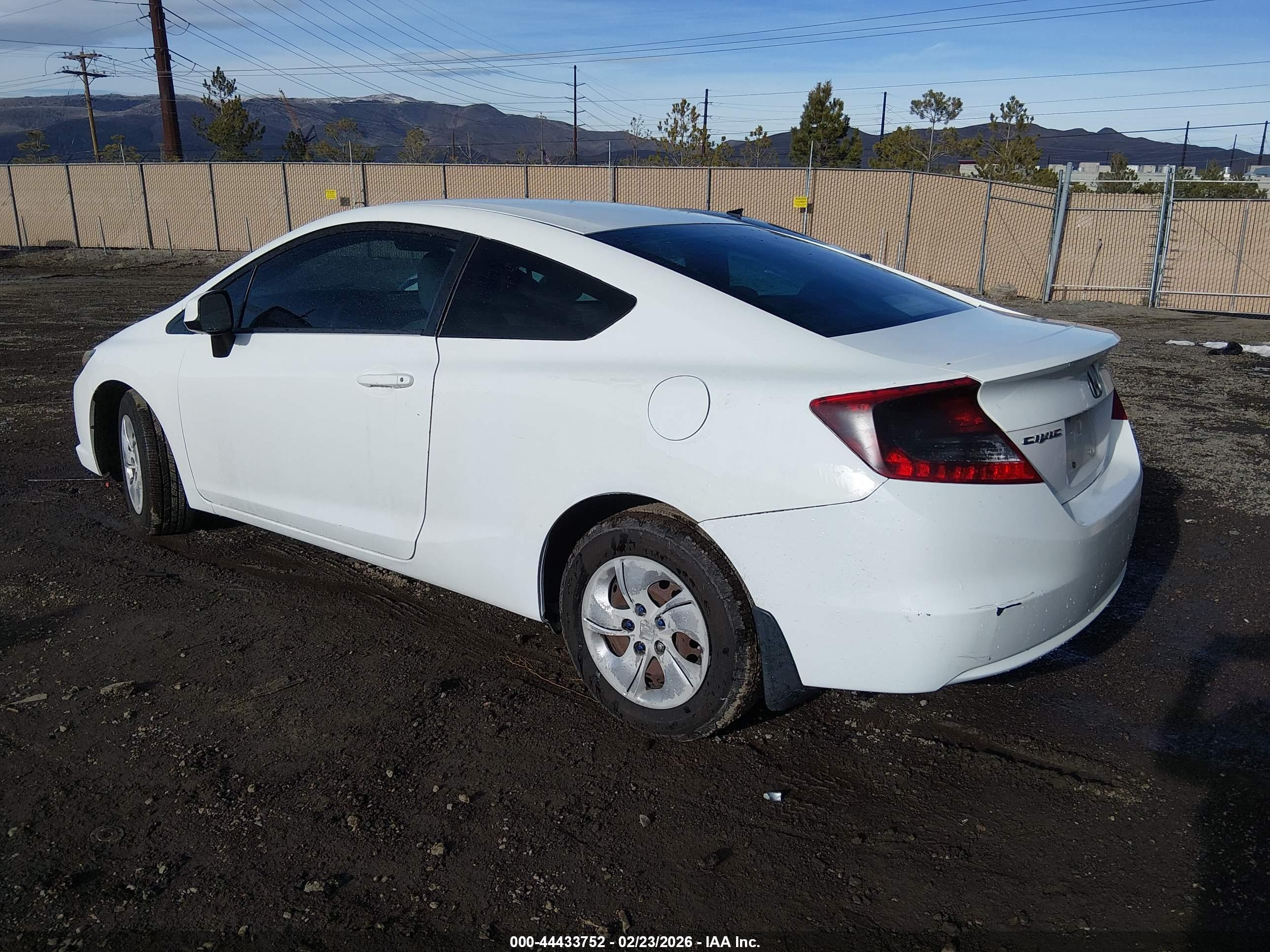 HONDA CIVIC image 3