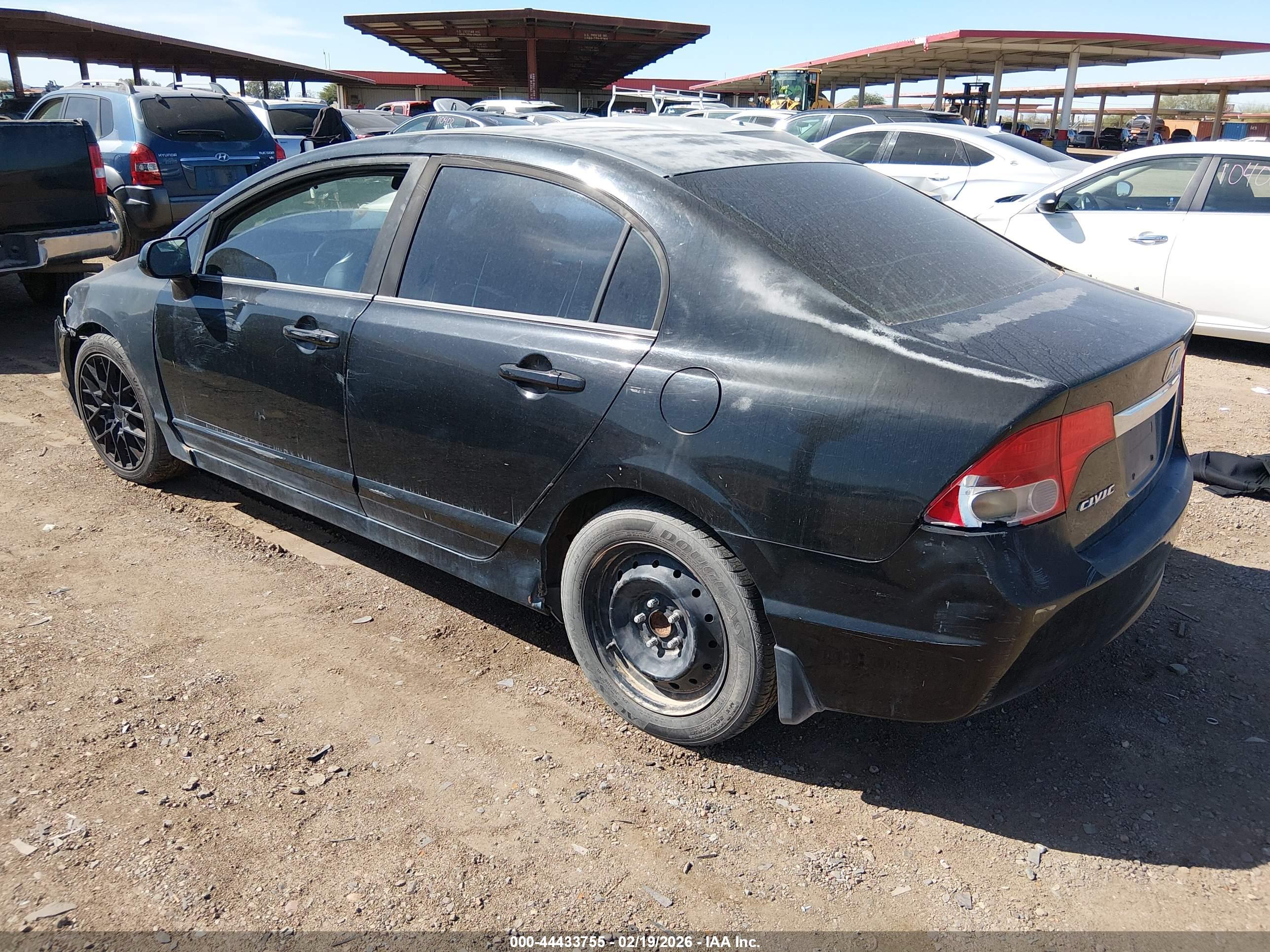 HONDA CIVIC image 3