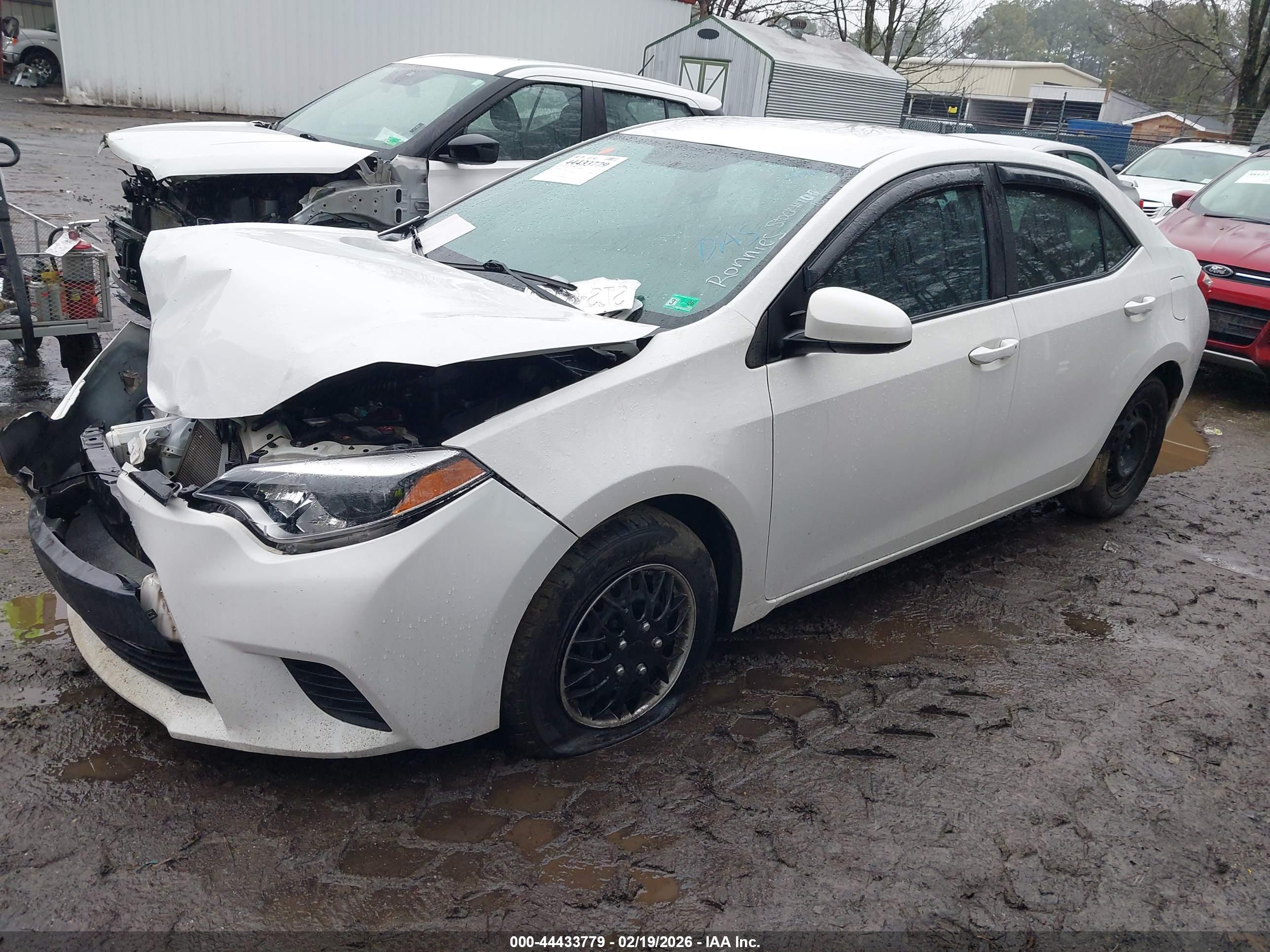 TOYOTA COROLLA image 2