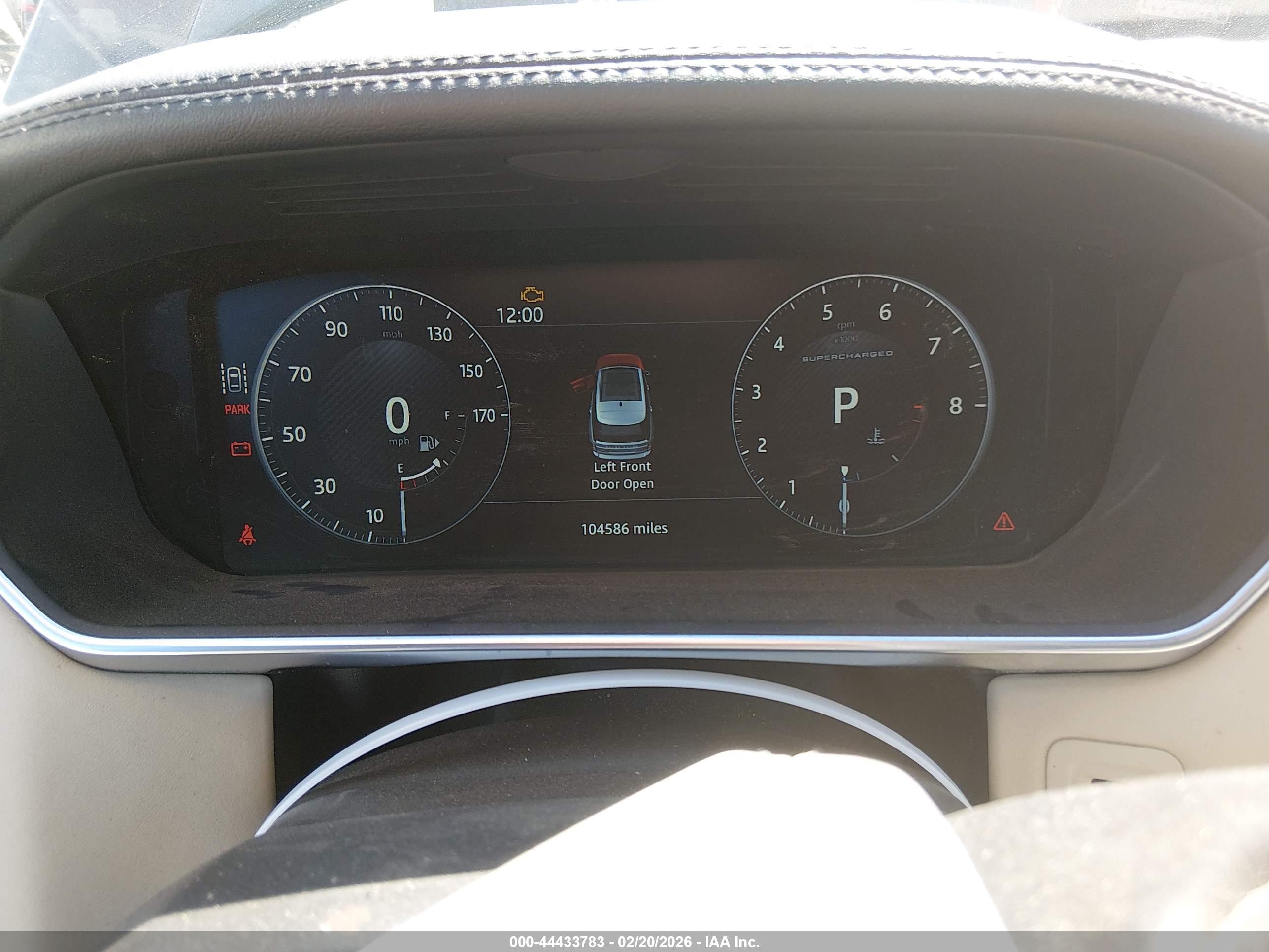 LAND ROVER image 7
