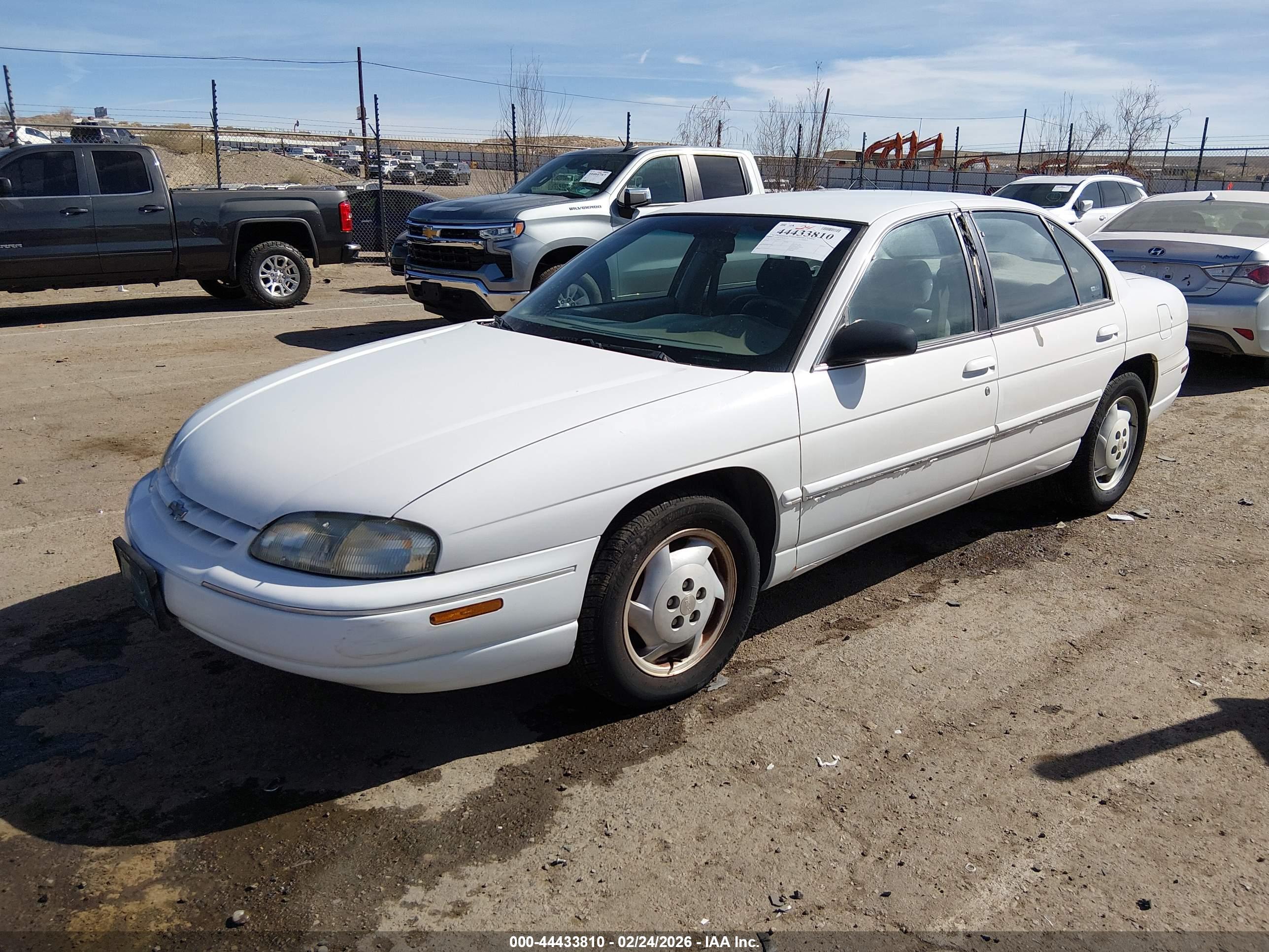 CHEVROLET LUMINA image 2