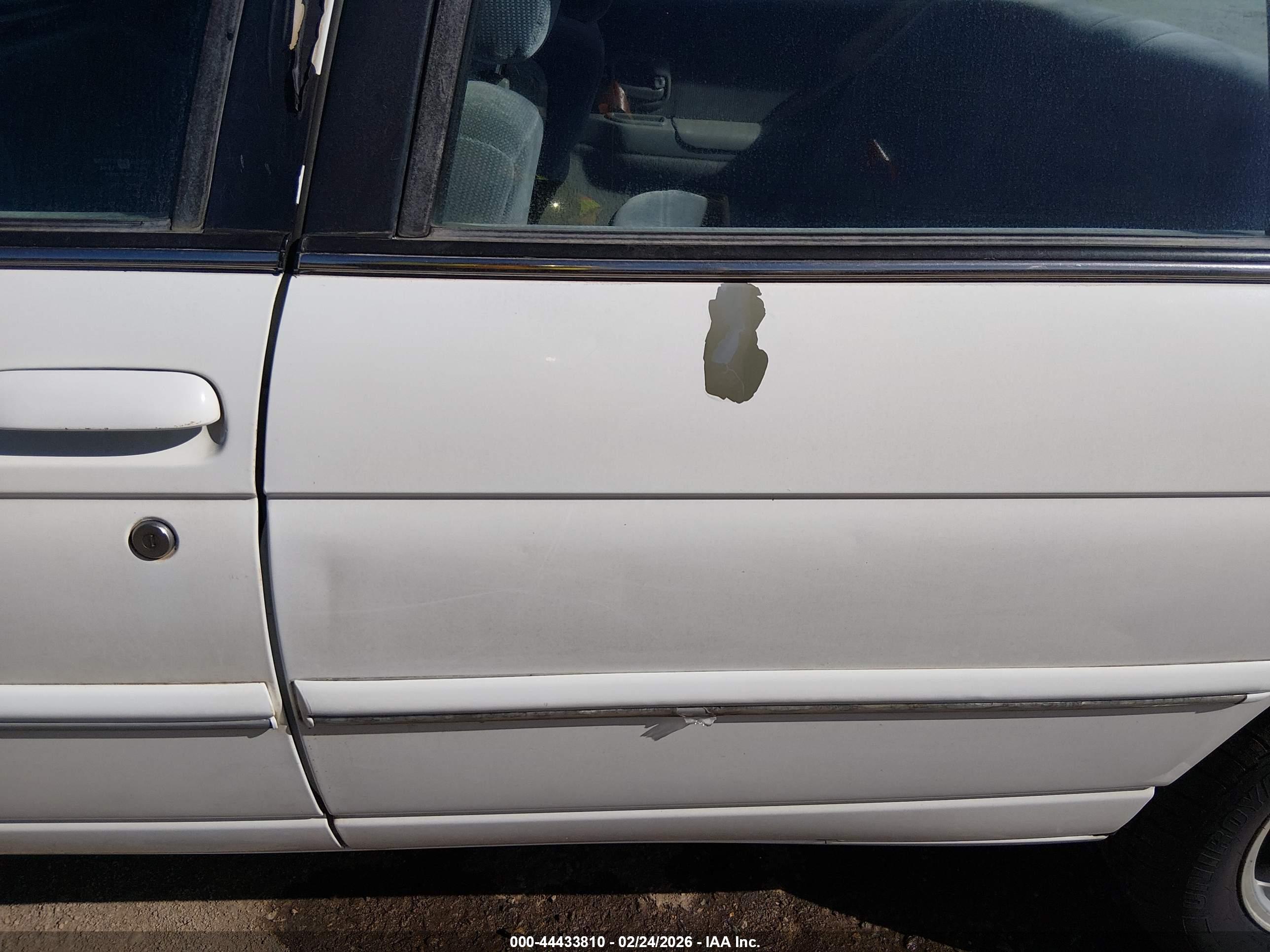CHEVROLET LUMINA image 6
