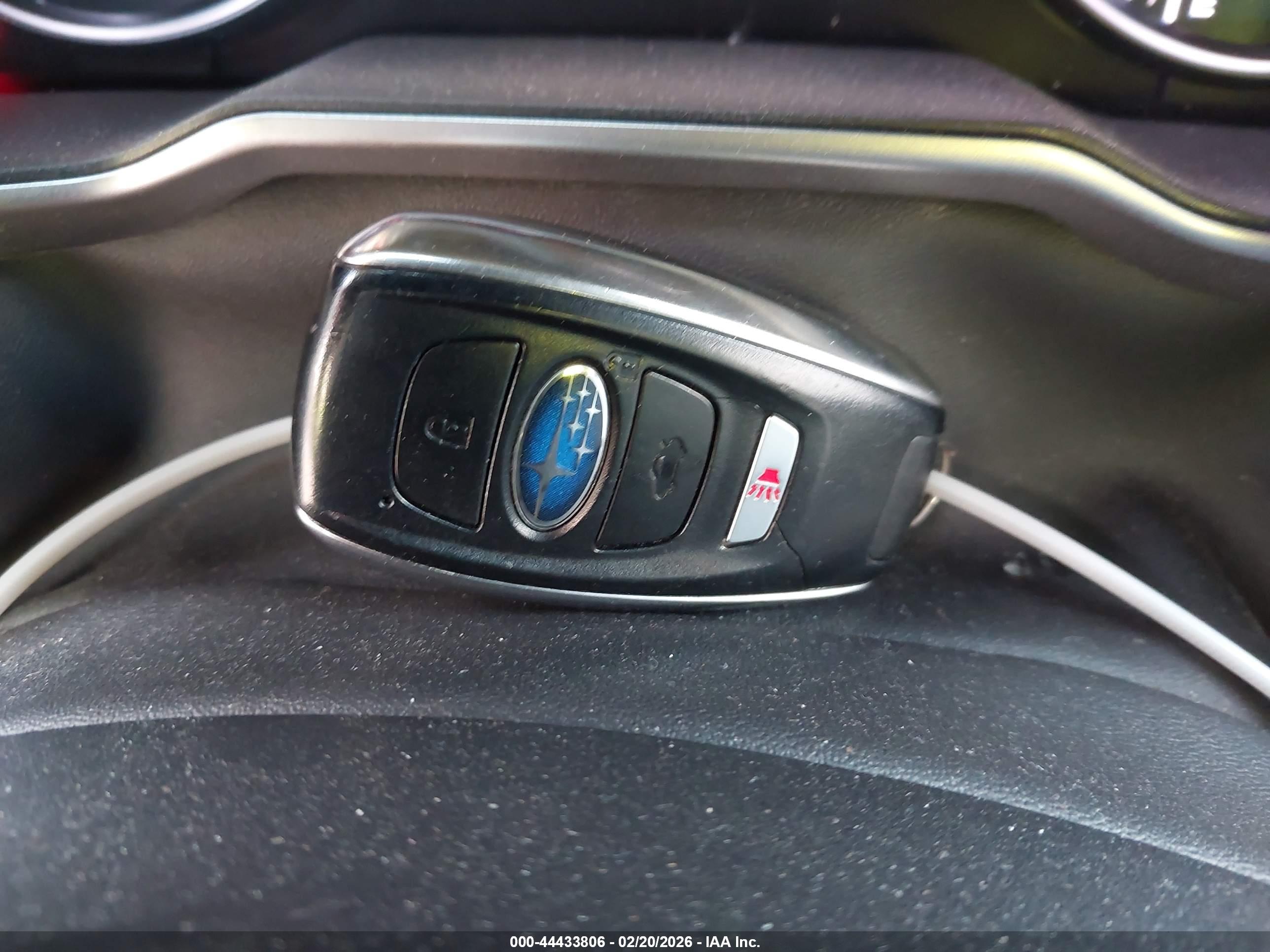 SUBARU OUTBACK image 11