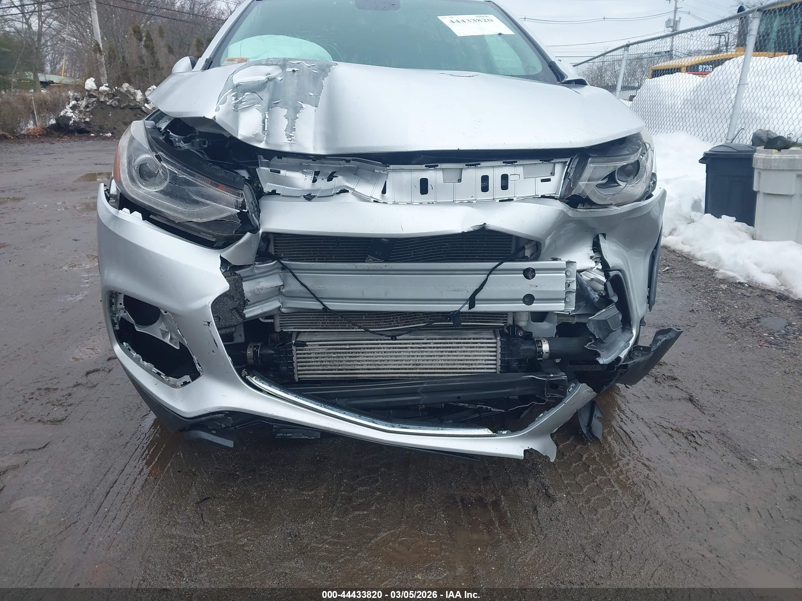 CHEVROLET TRAX image 6