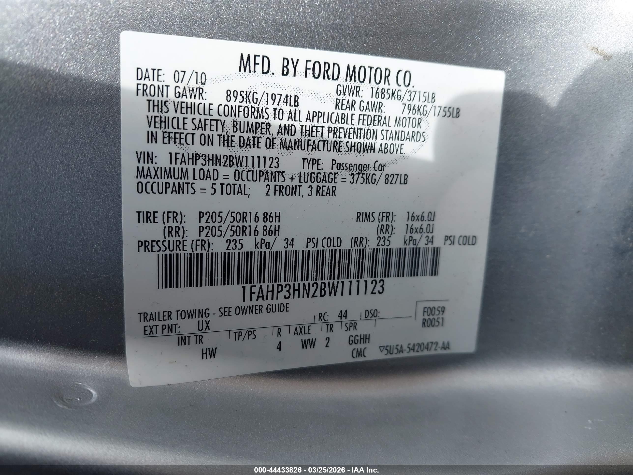 FORD FOCUS image 9