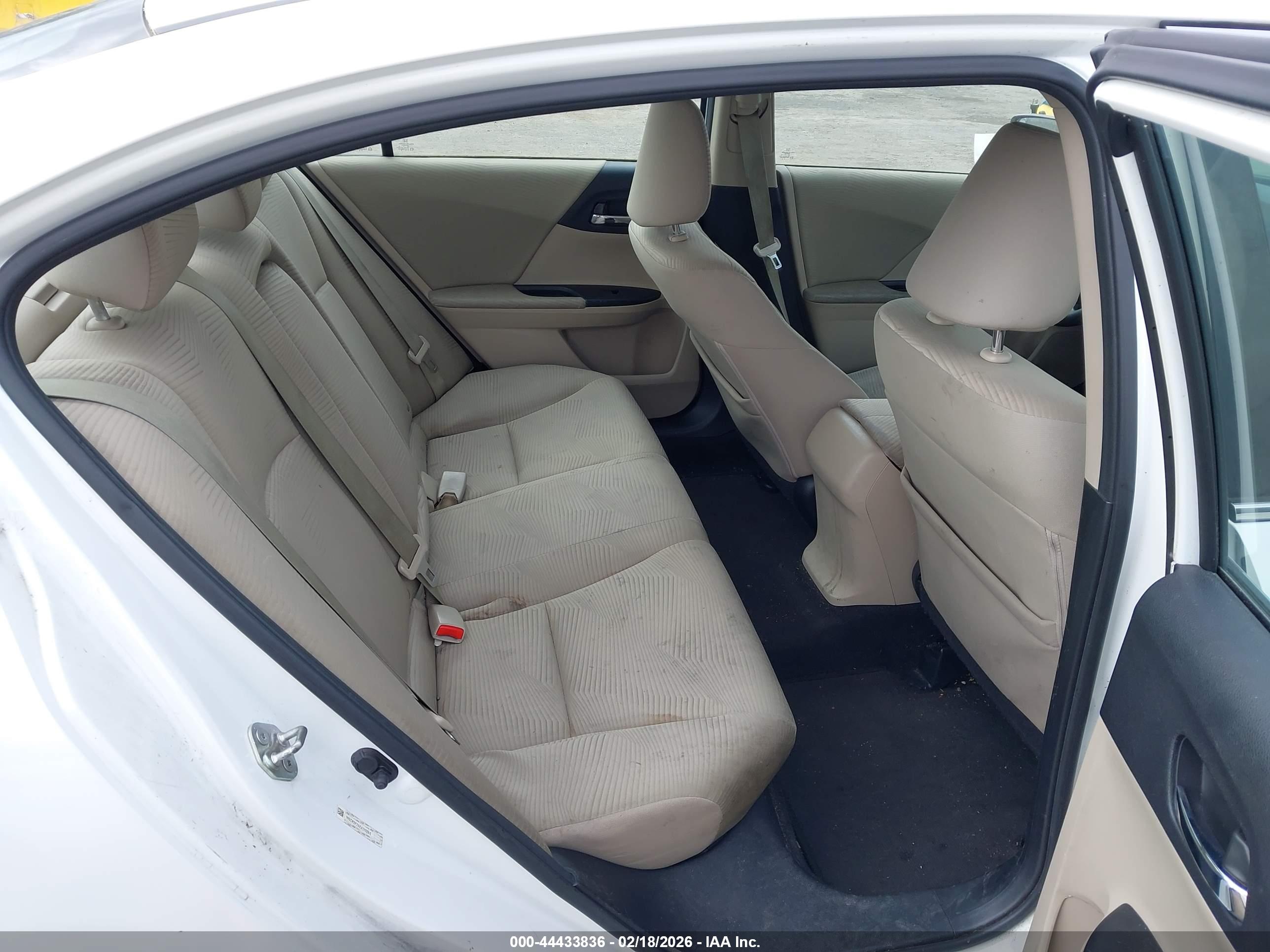 HONDA ACCORD image 8