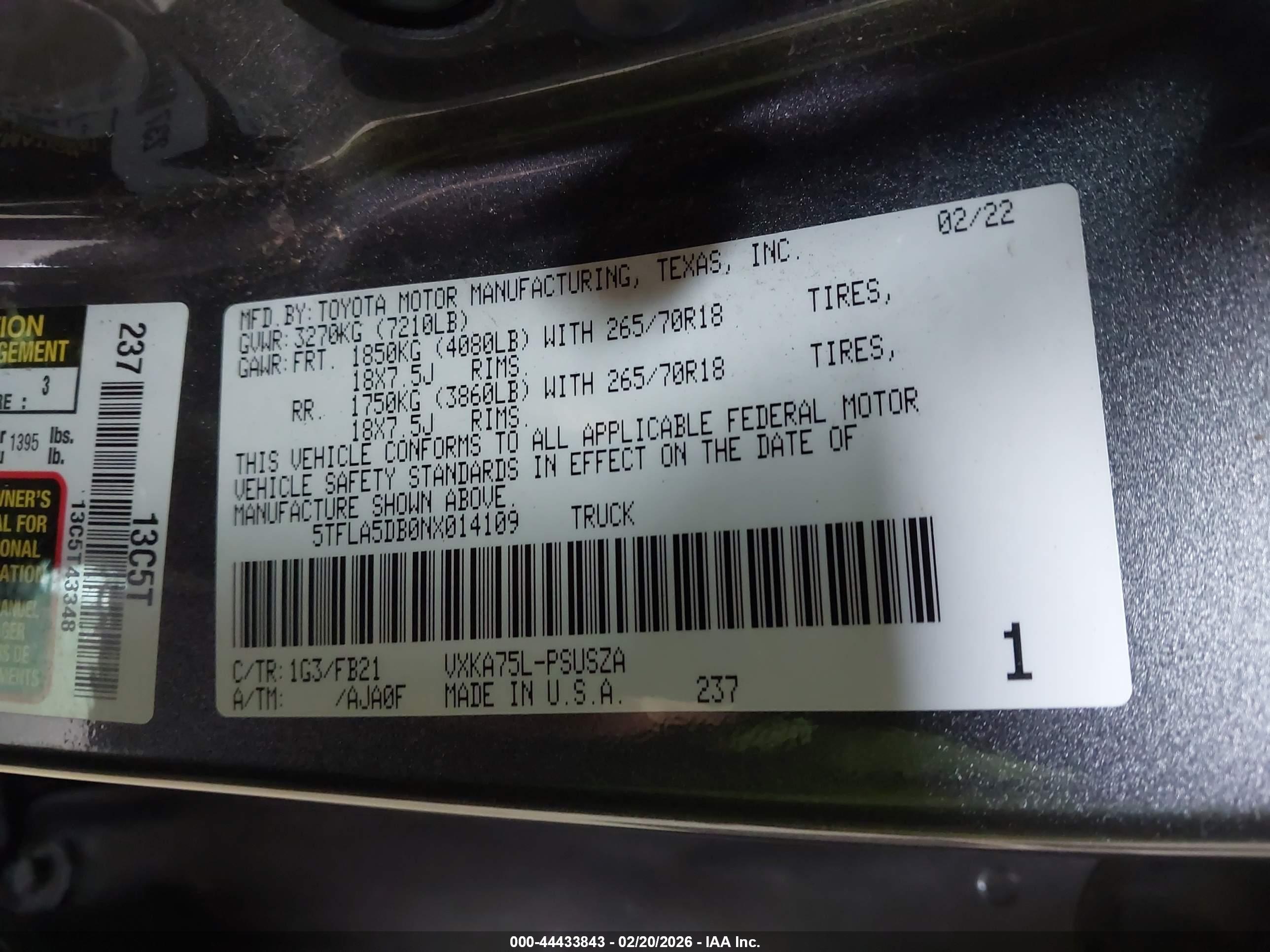 TOYOTA TUNDRA image 9