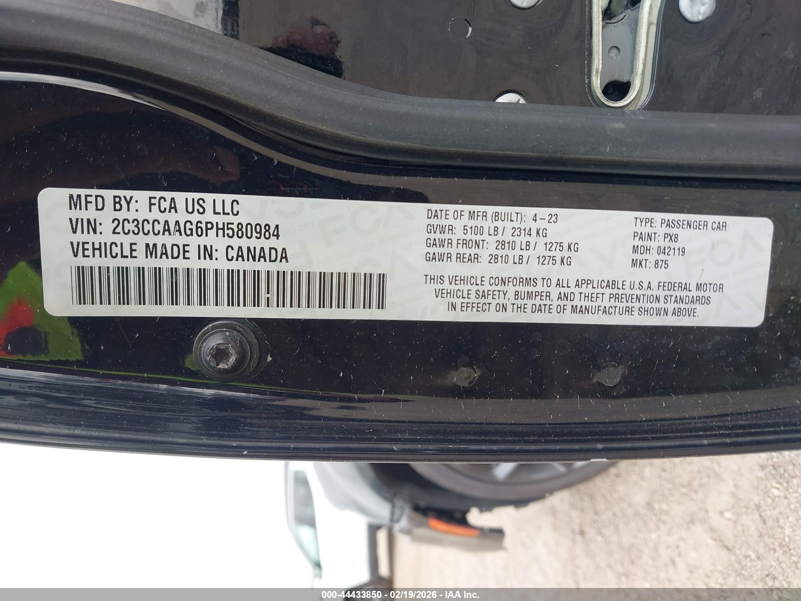 CHRYSLER 300 image 9
