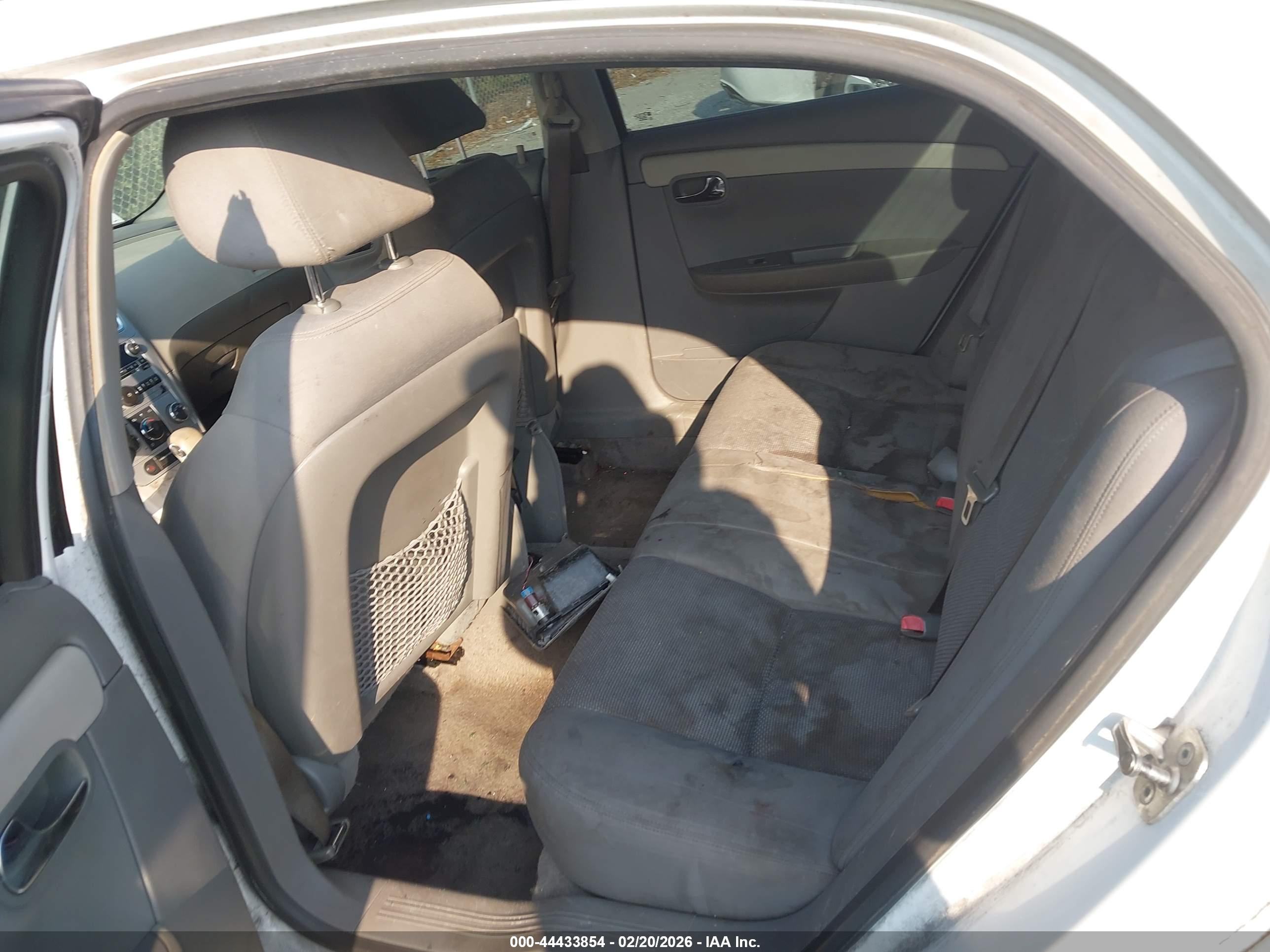 CHEVROLET MALIBU image 8