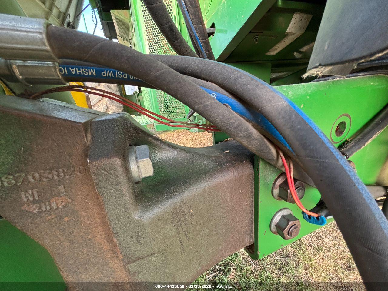 JOHN DEERE image 7