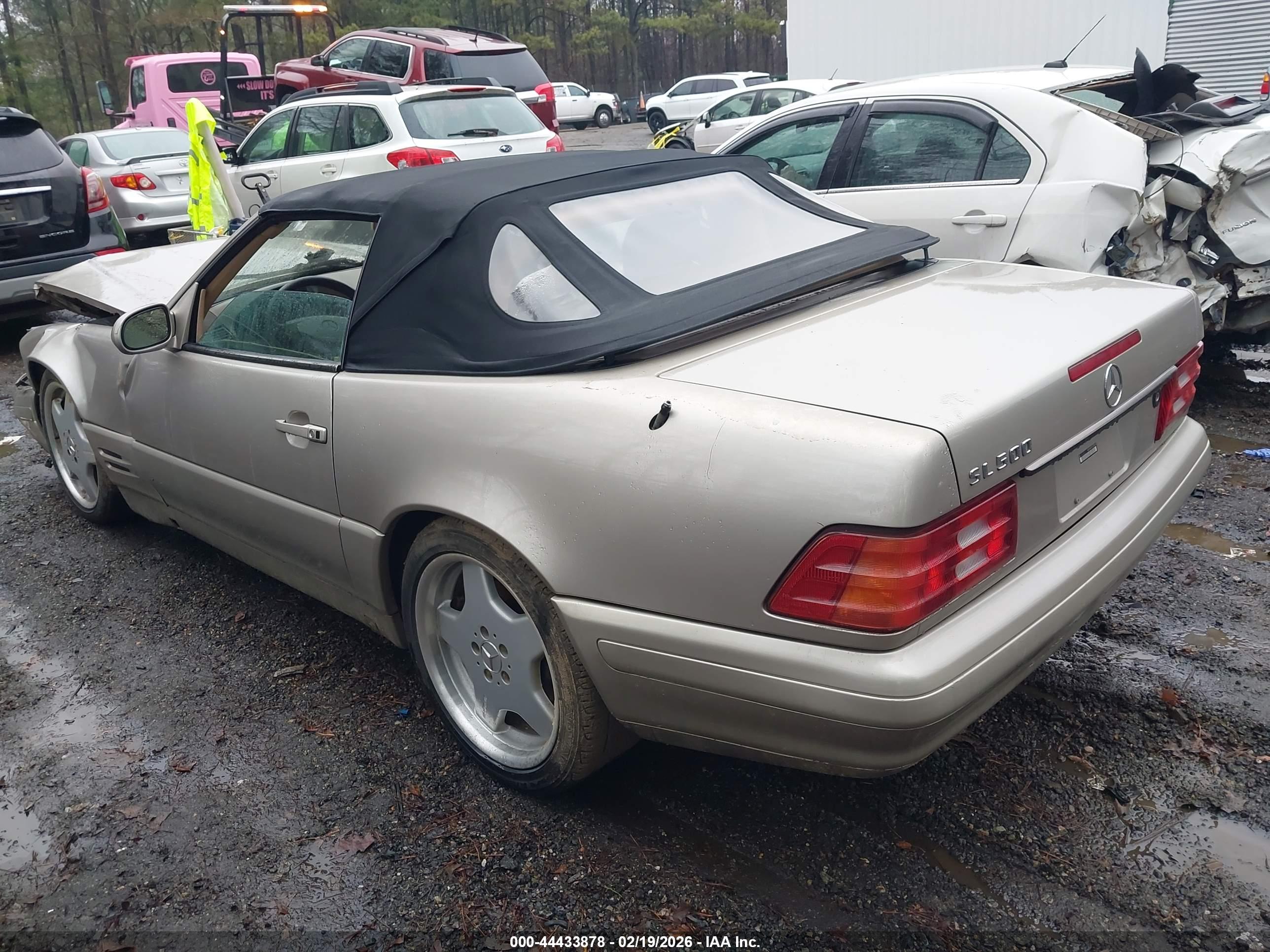 MERCEDES-BENZ SL image 3