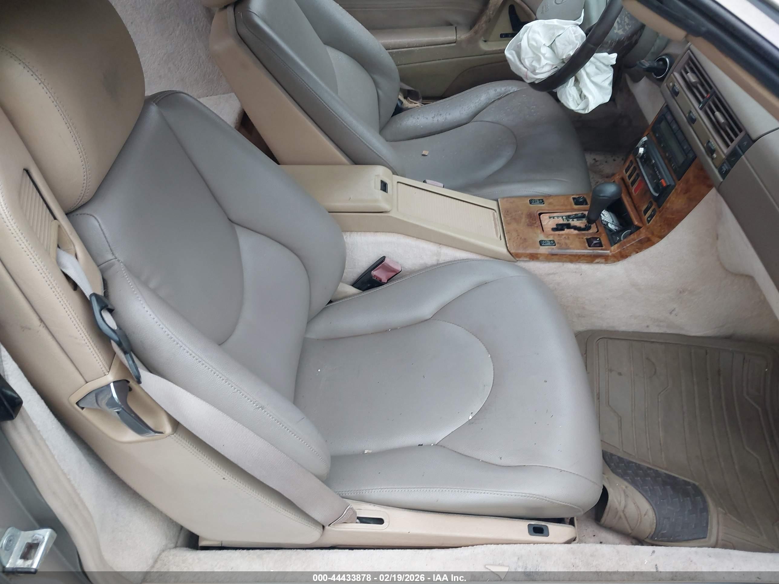 MERCEDES-BENZ SL image 5