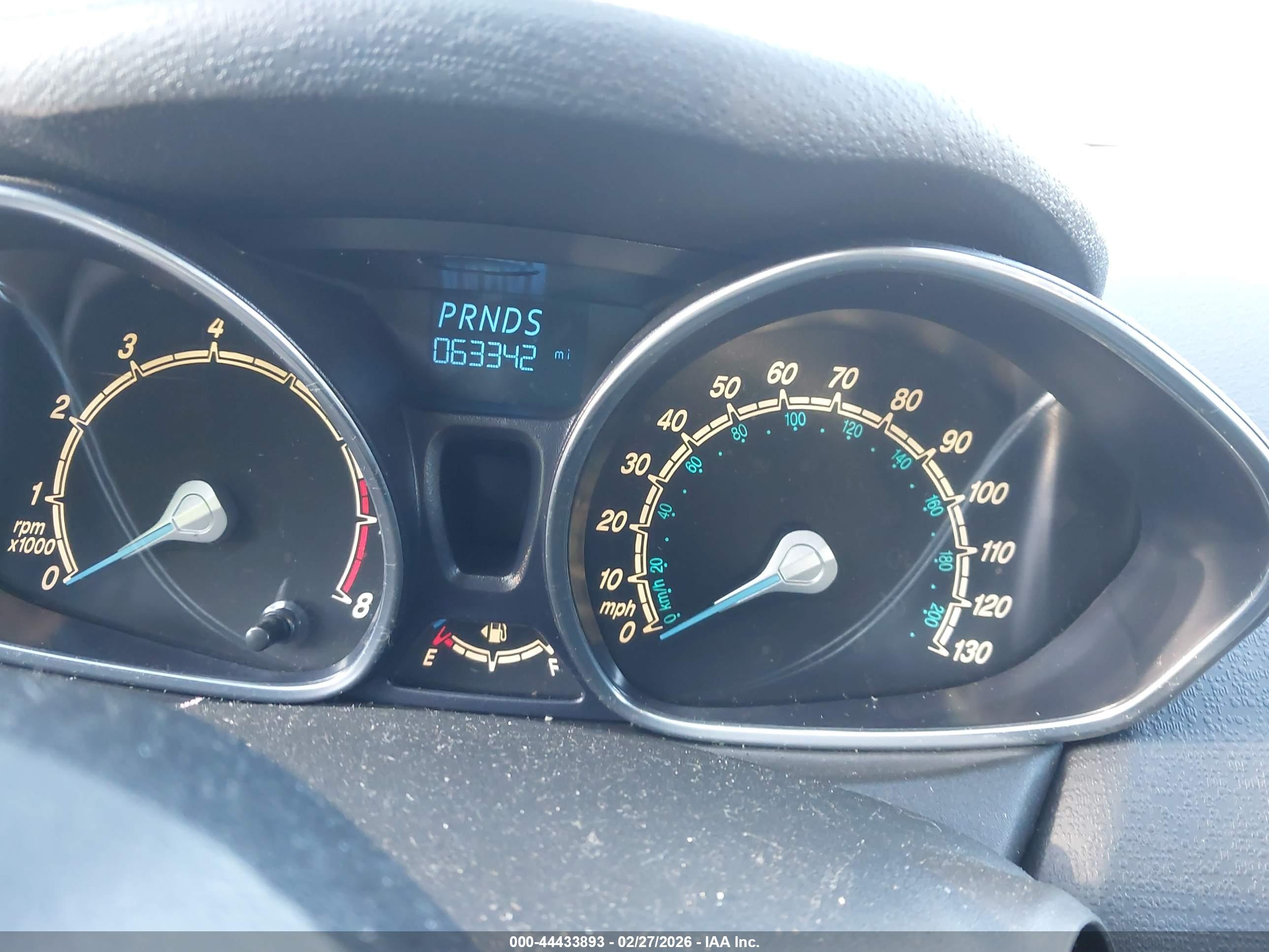 FORD FIESTA image 7