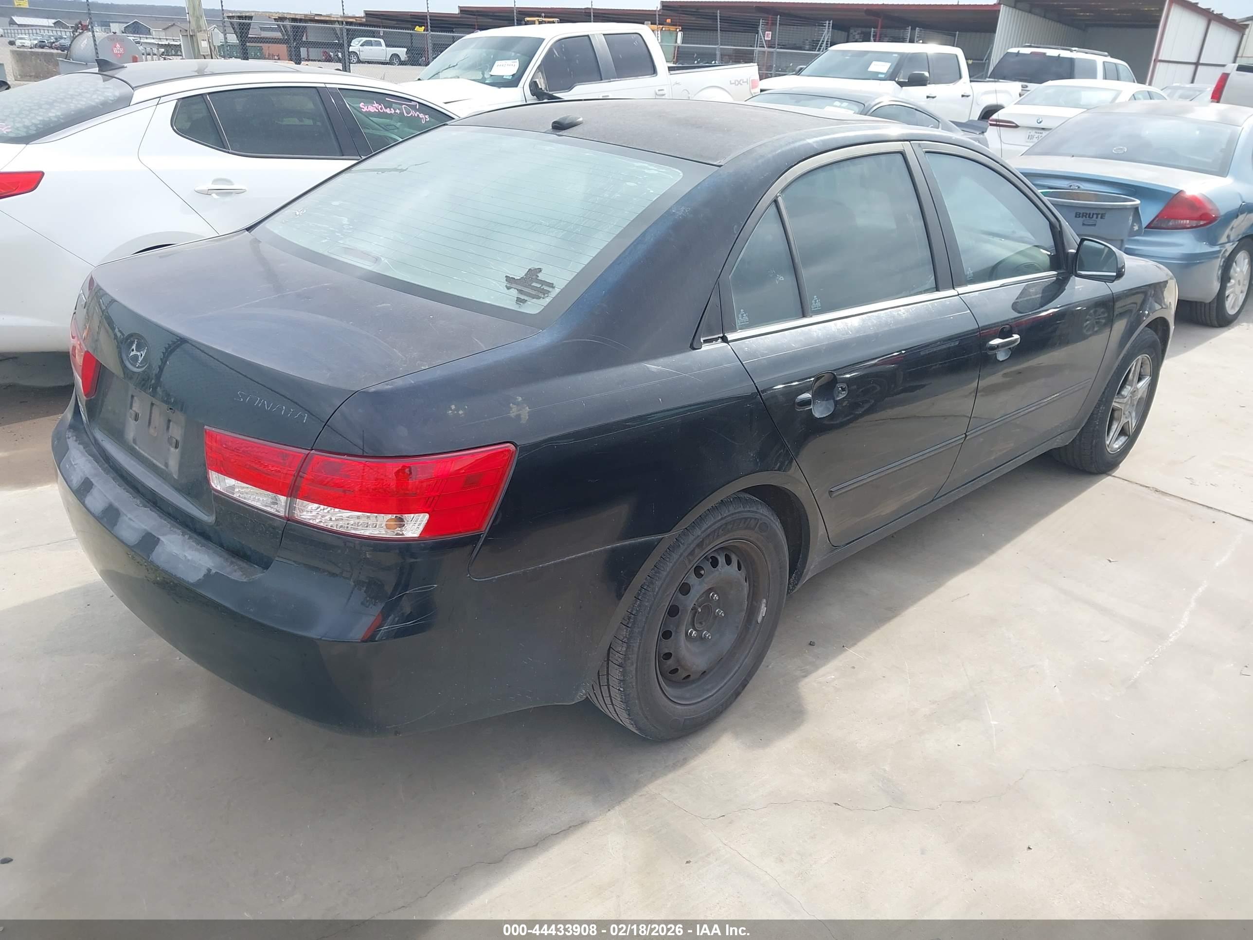 HYUNDAI SONATA image 4