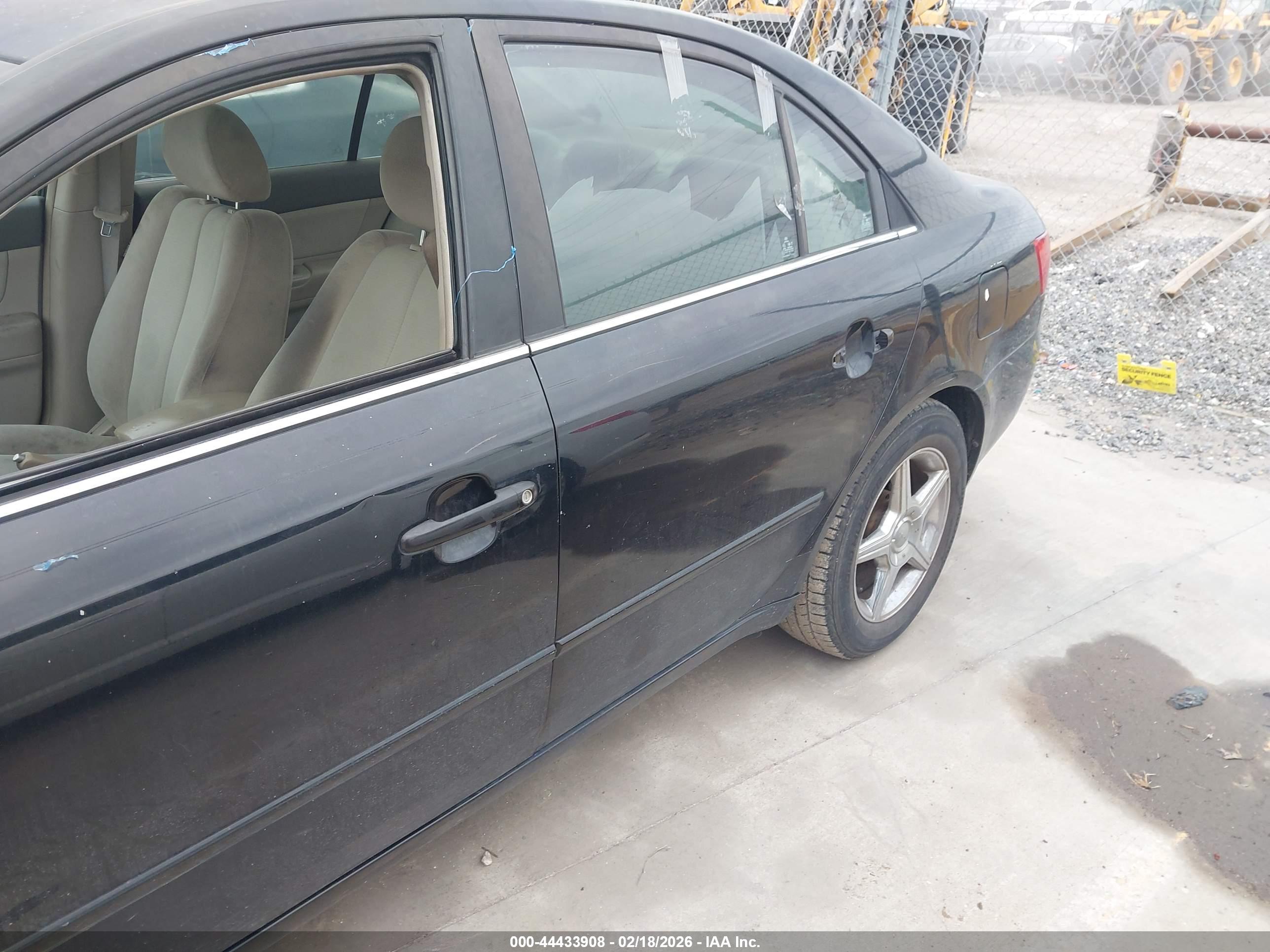 HYUNDAI SONATA image 6