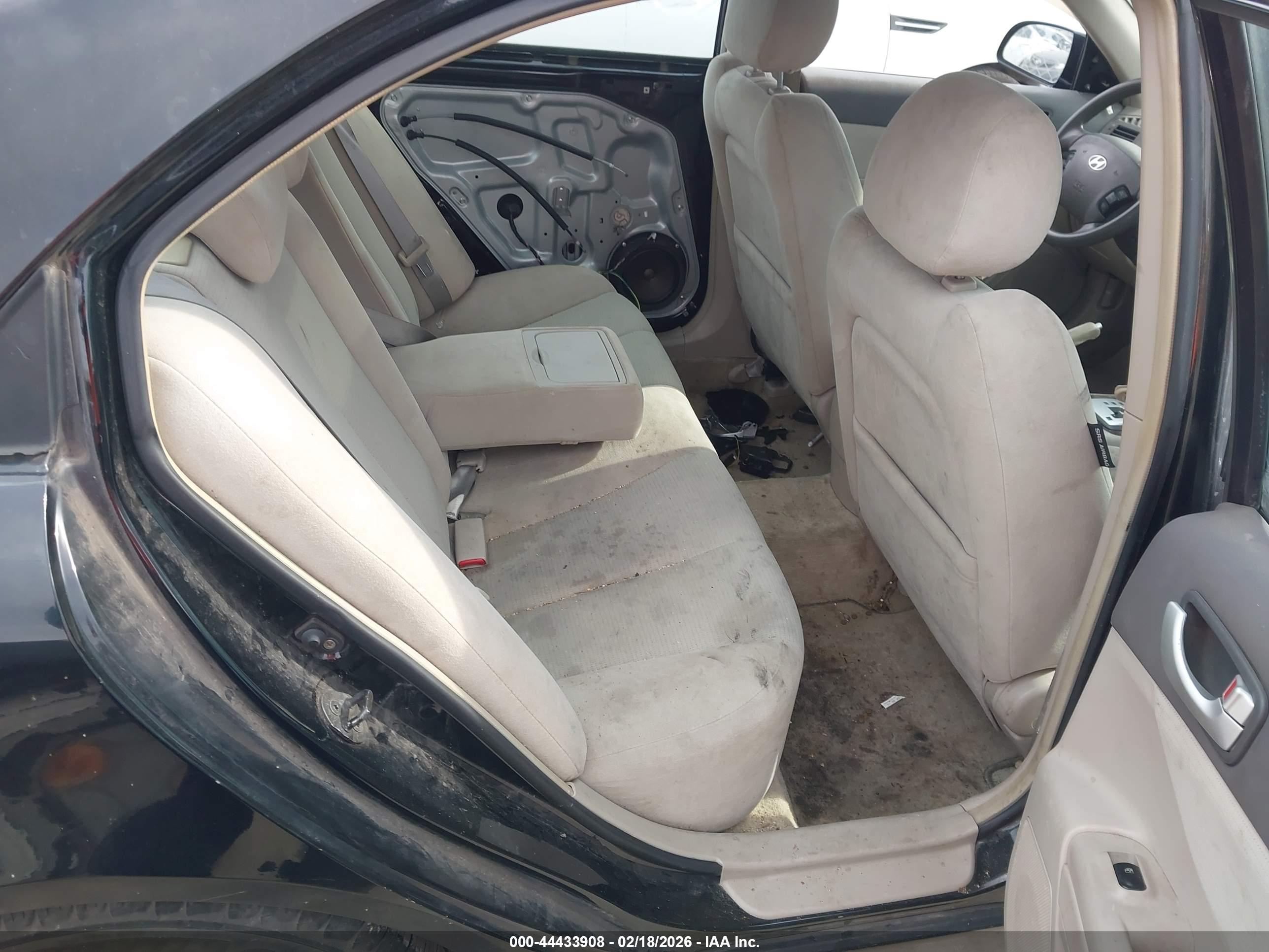 HYUNDAI SONATA image 8
