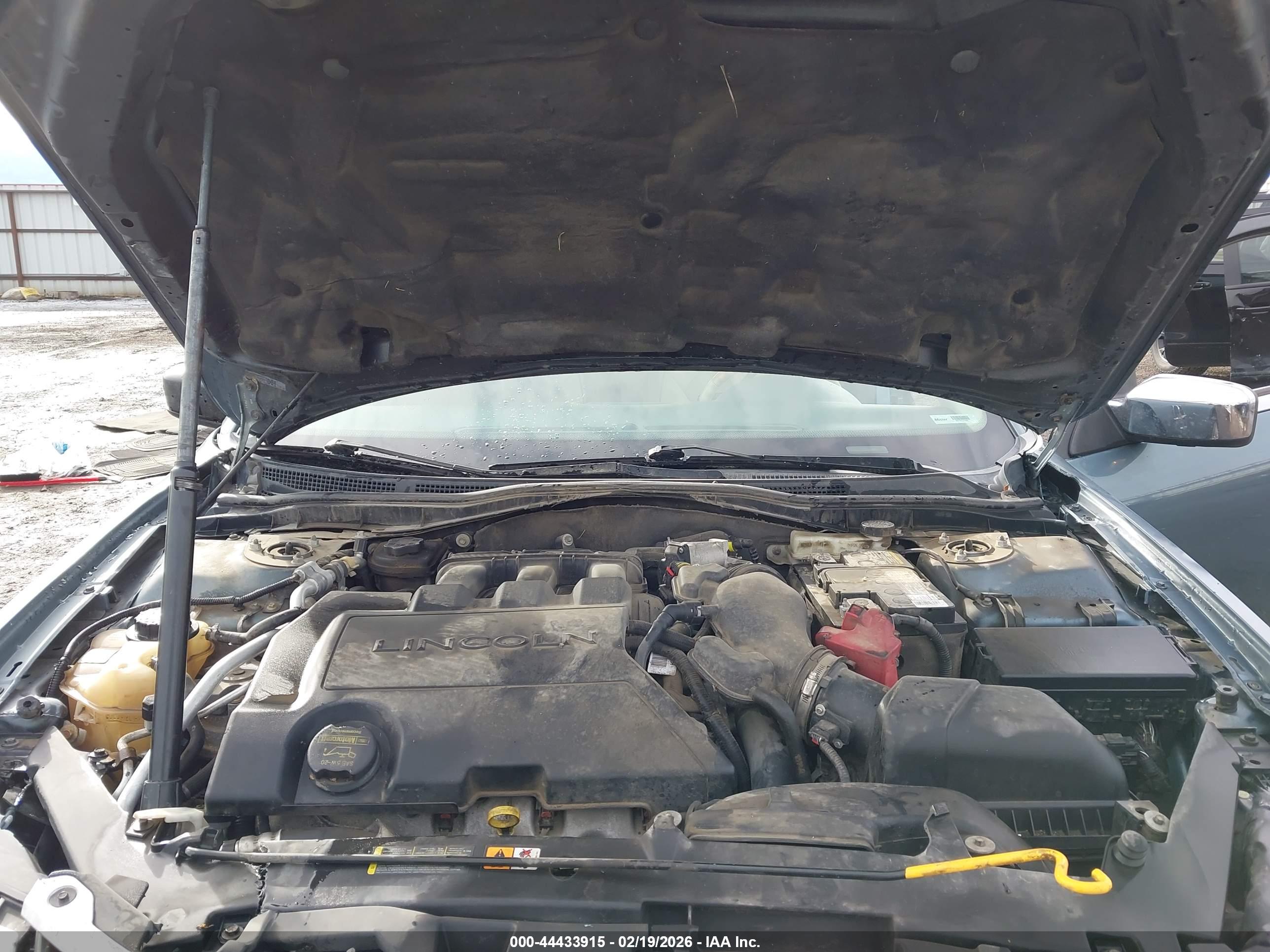 LINCOLN MKZ image 10