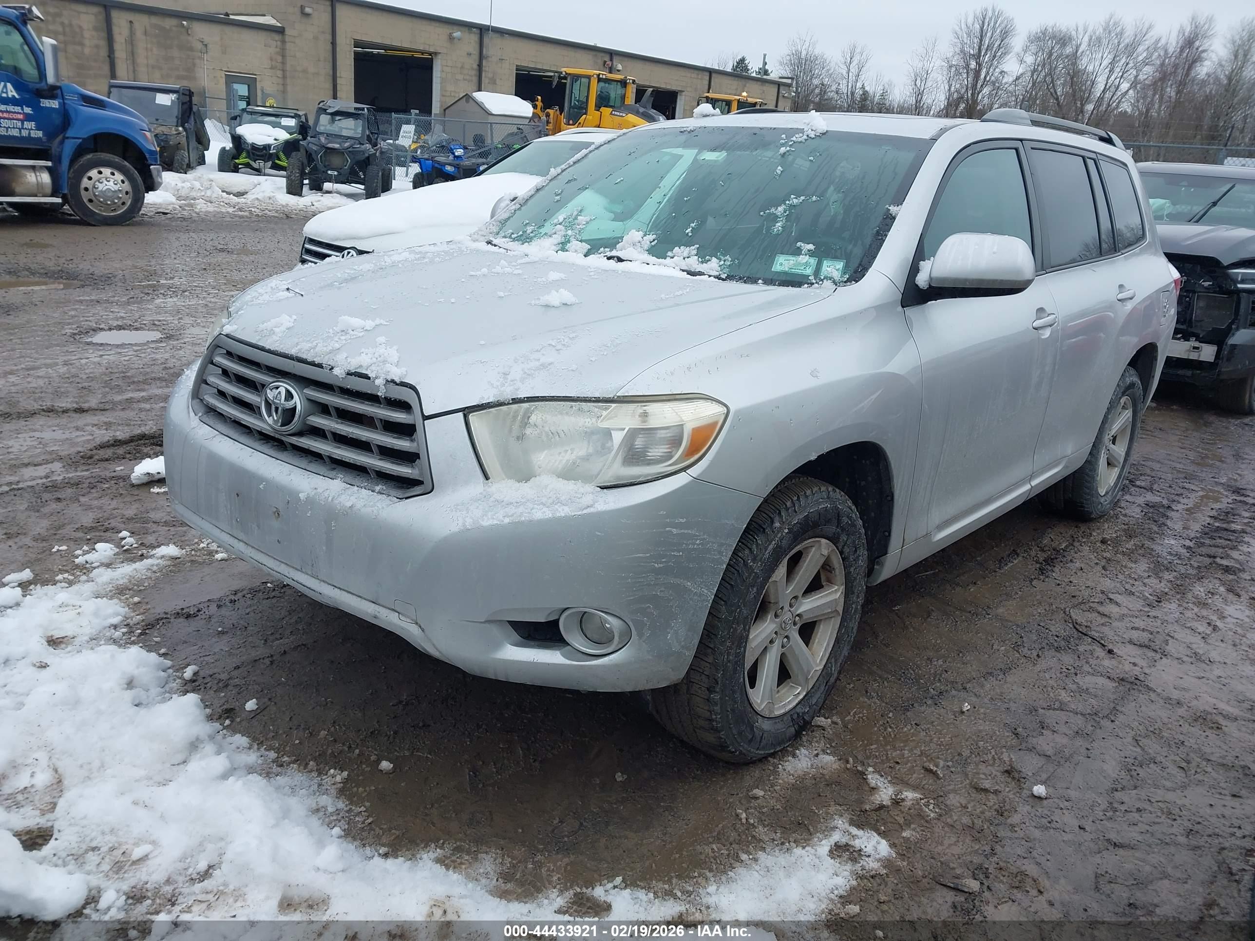 TOYOTA HIGHLANDER image 2