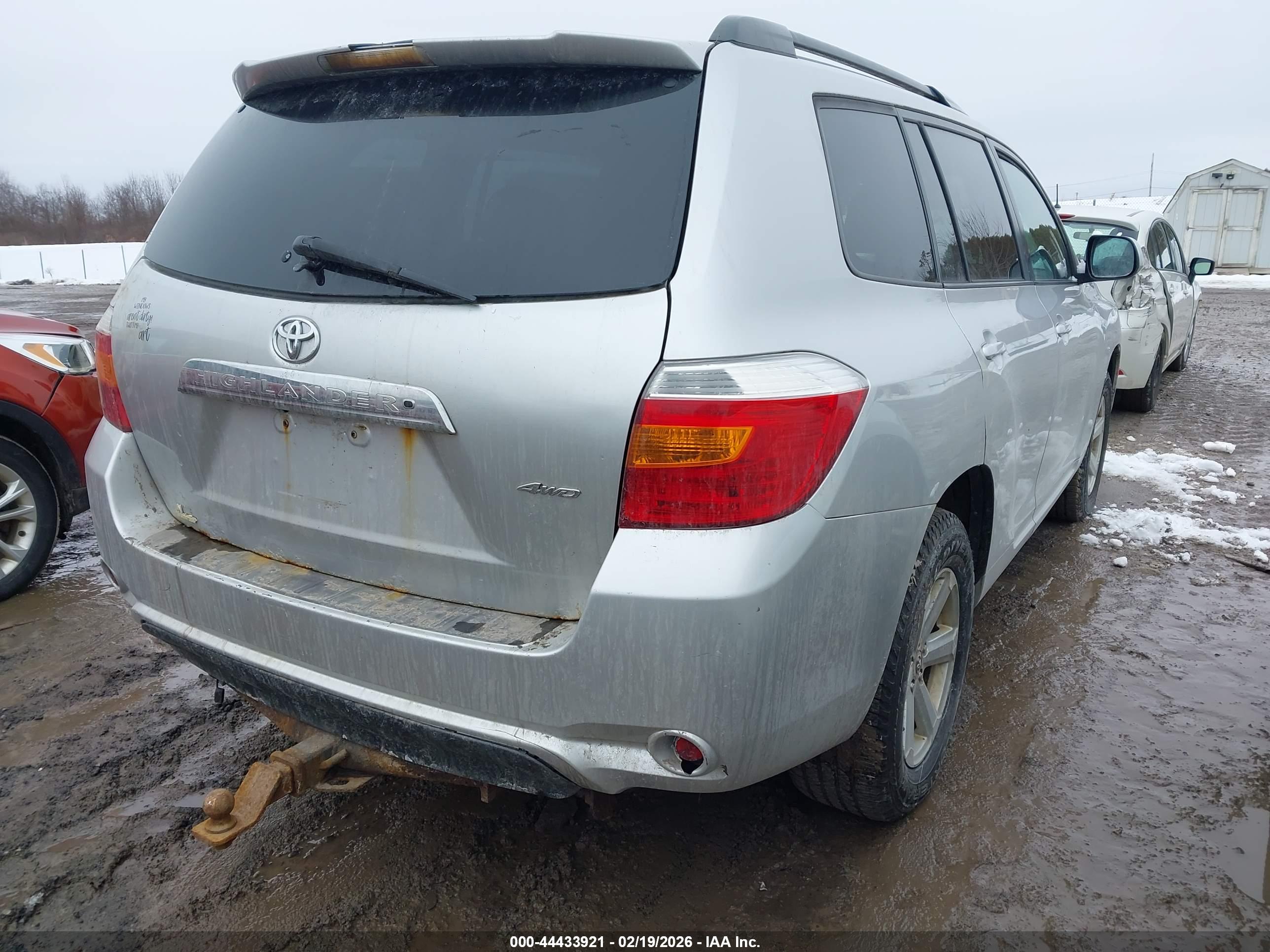 TOYOTA HIGHLANDER image 4