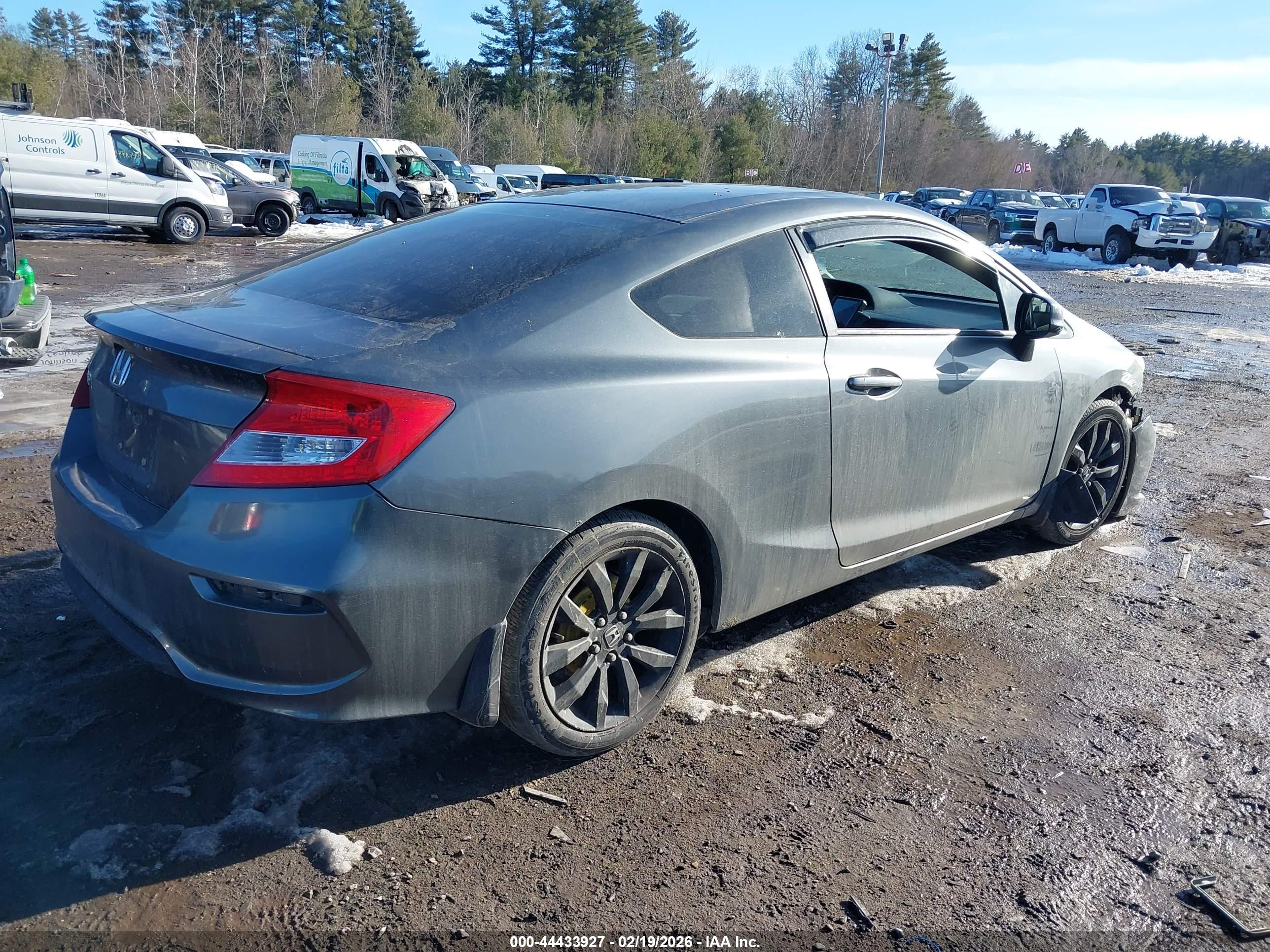 HONDA CIVIC image 4
