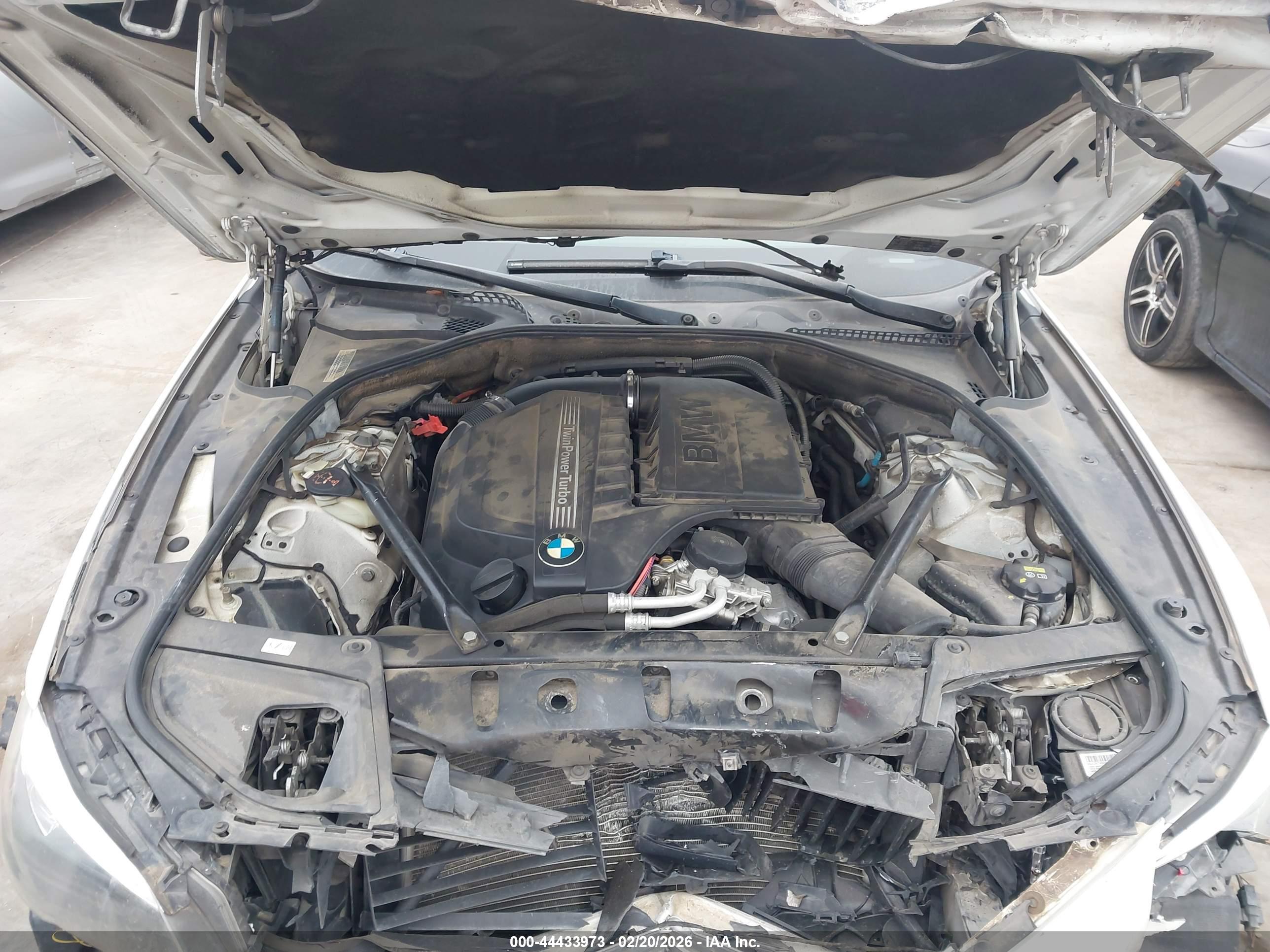 BMW 535I image 10