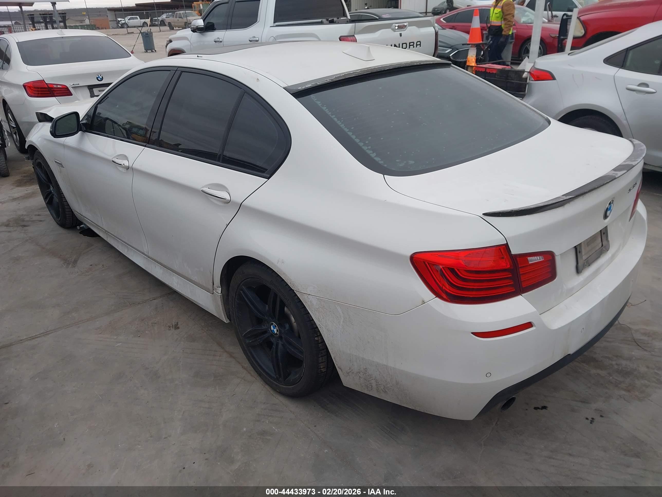 BMW 535I image 3