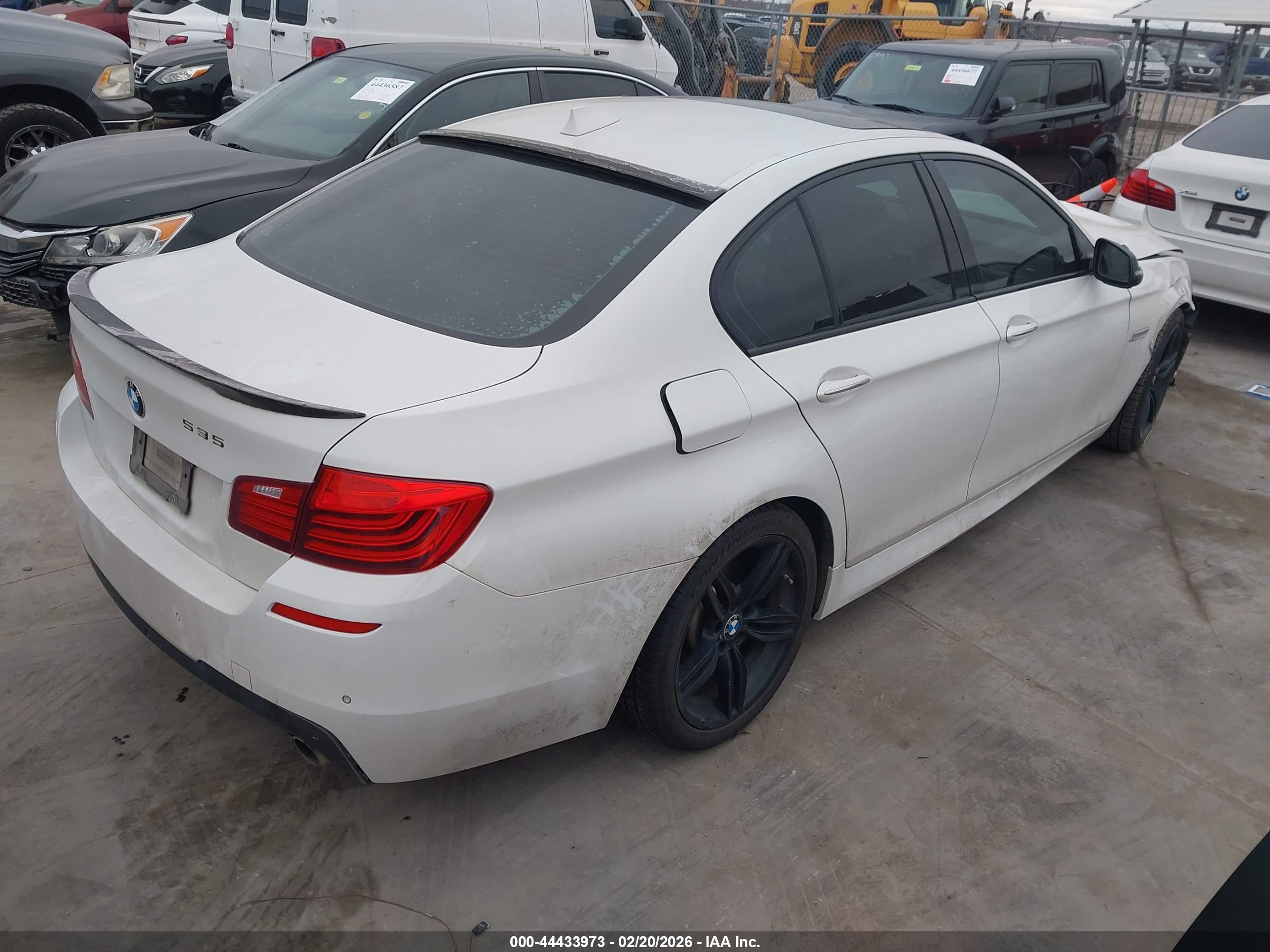BMW 535I image 4