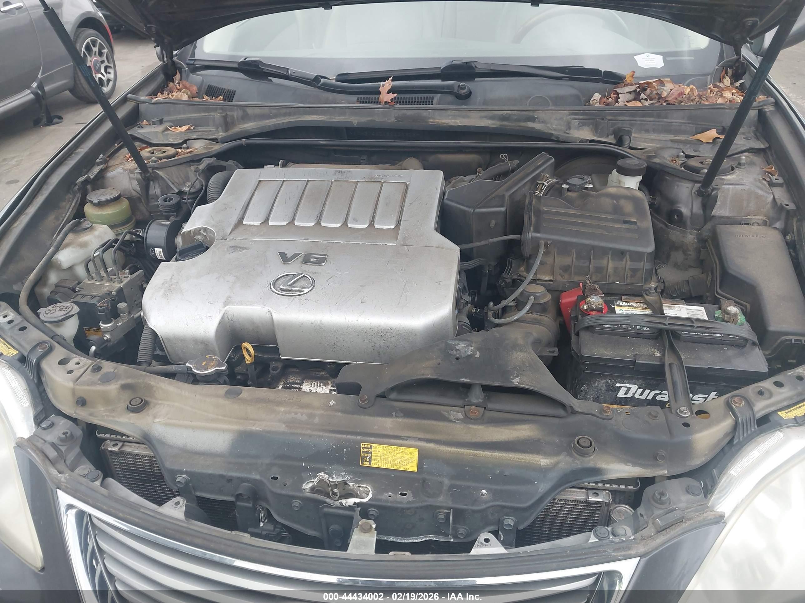 LEXUS ES image 10