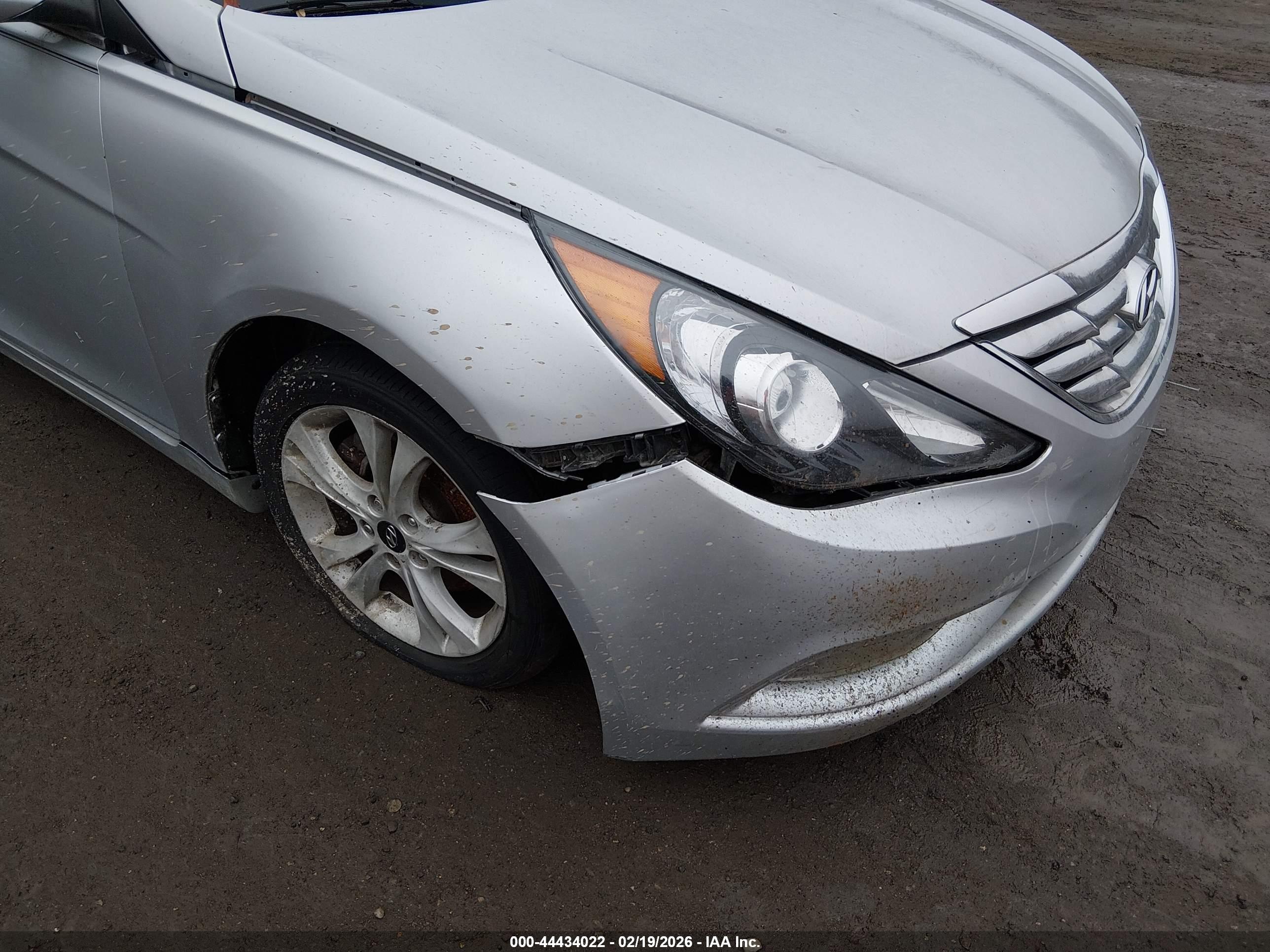 HYUNDAI SONATA image 6