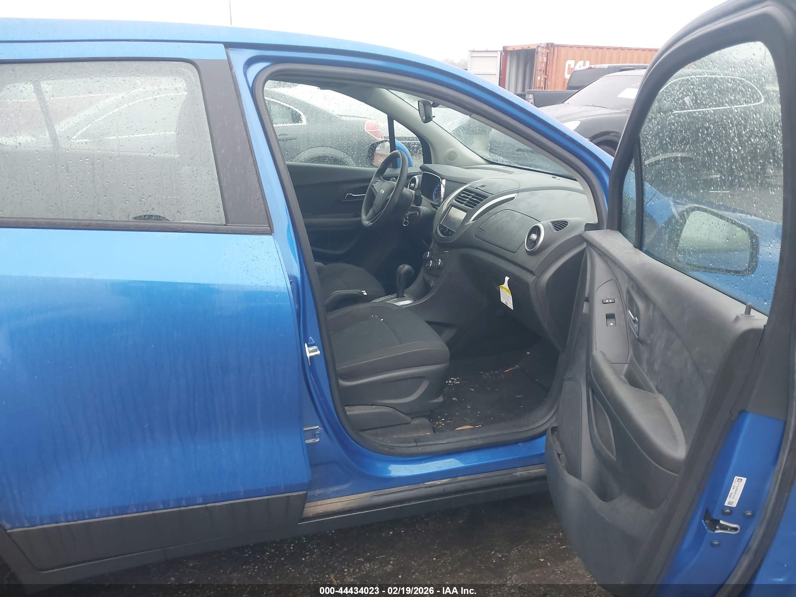 CHEVROLET TRAX image 5