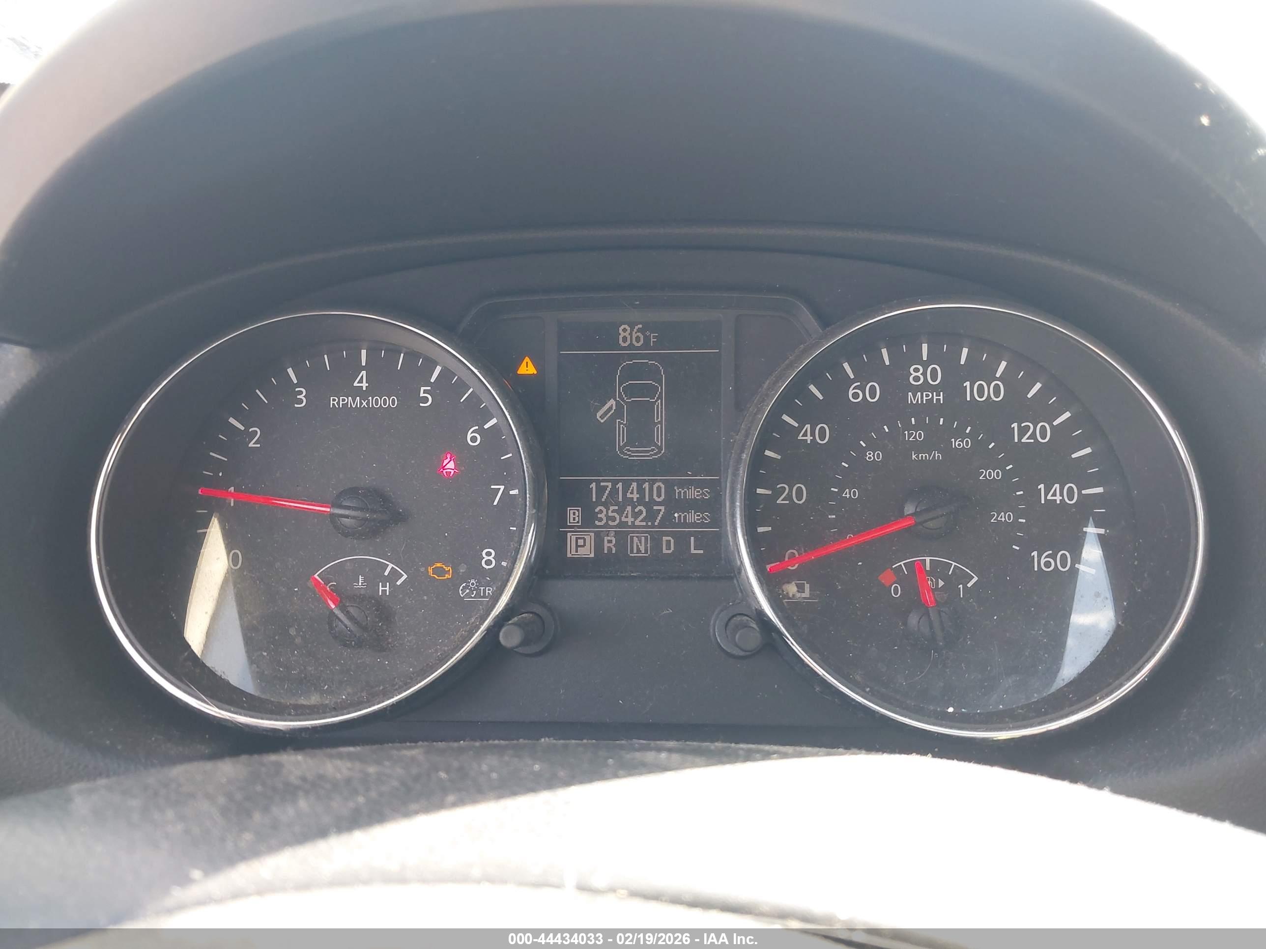 NISSAN ROGUE image 7