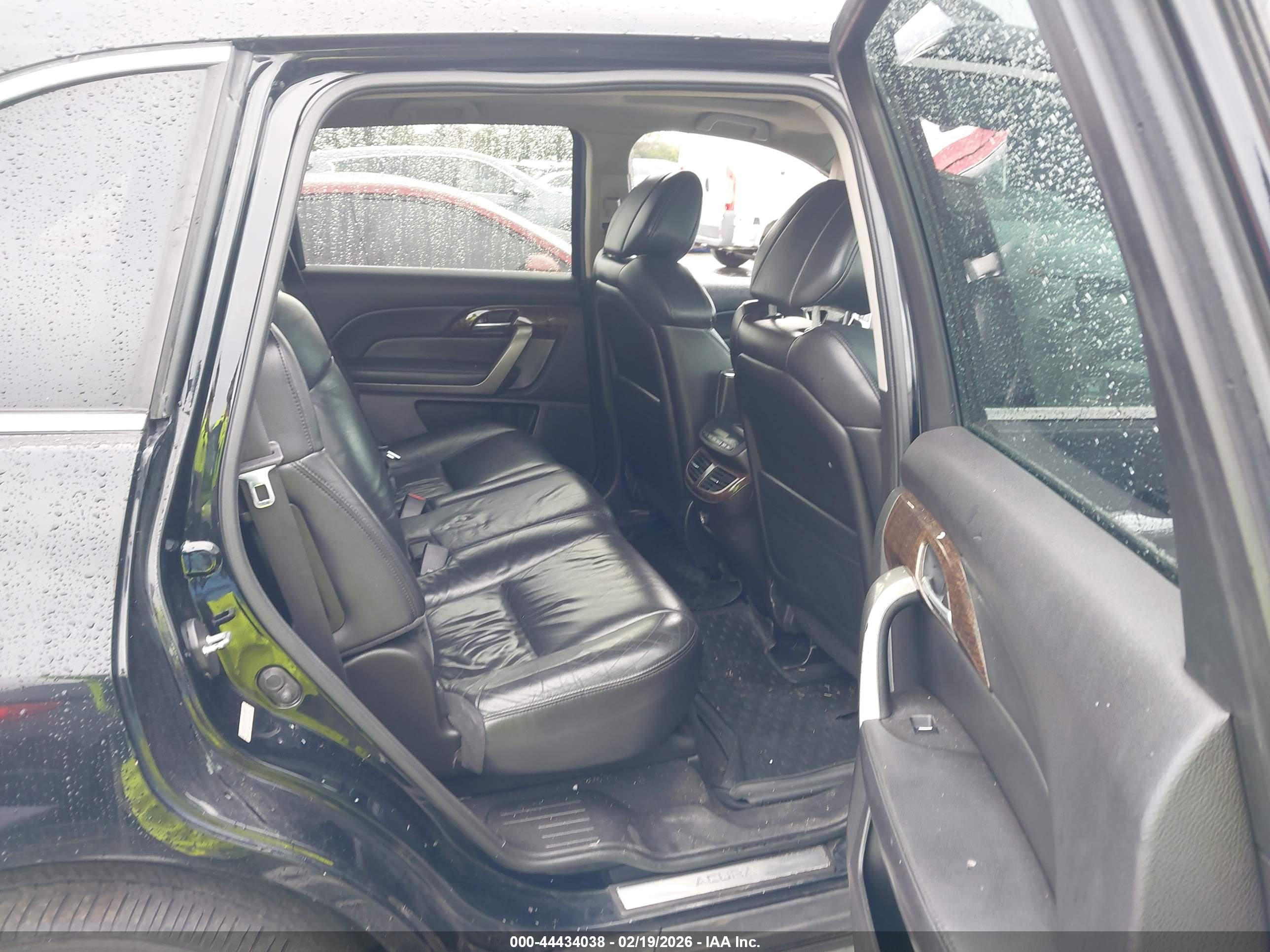 ACURA MDX image 8