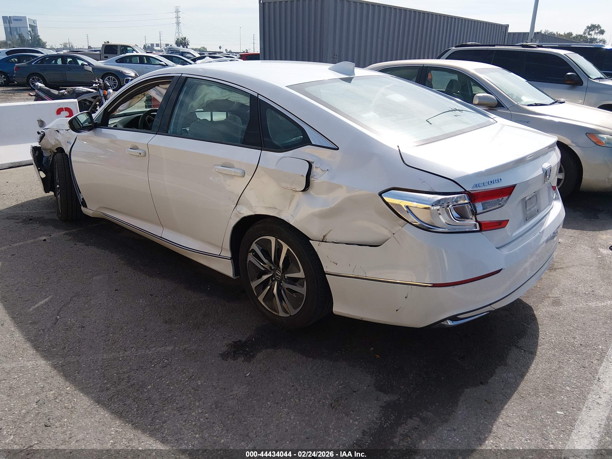 HONDA ACCORD image 3