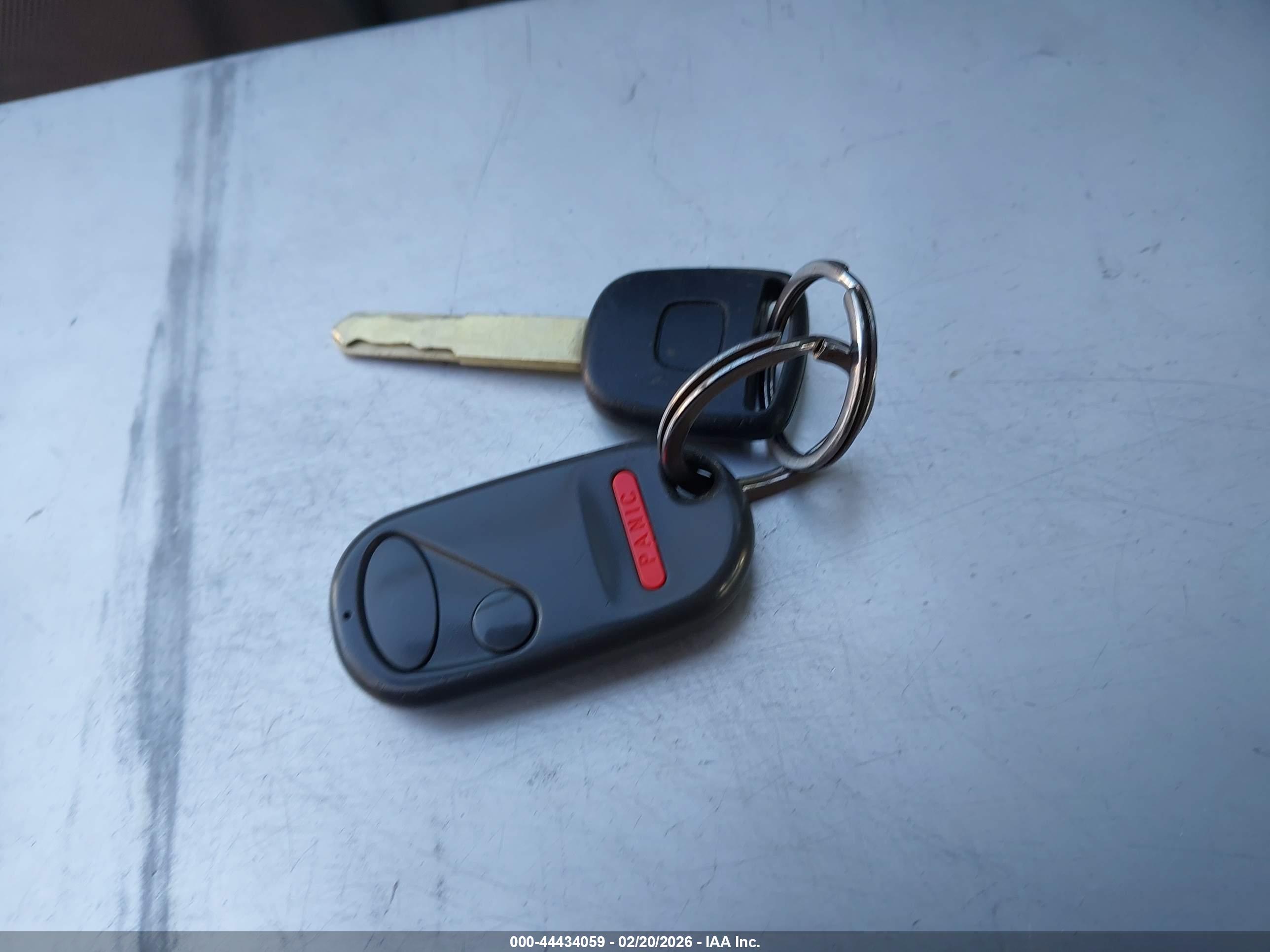 HONDA ELEMENT image 11