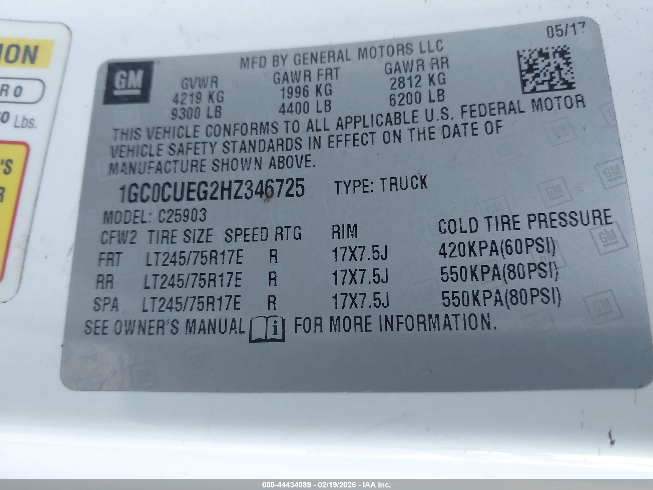 CHEVROLET SILVERADO image 9