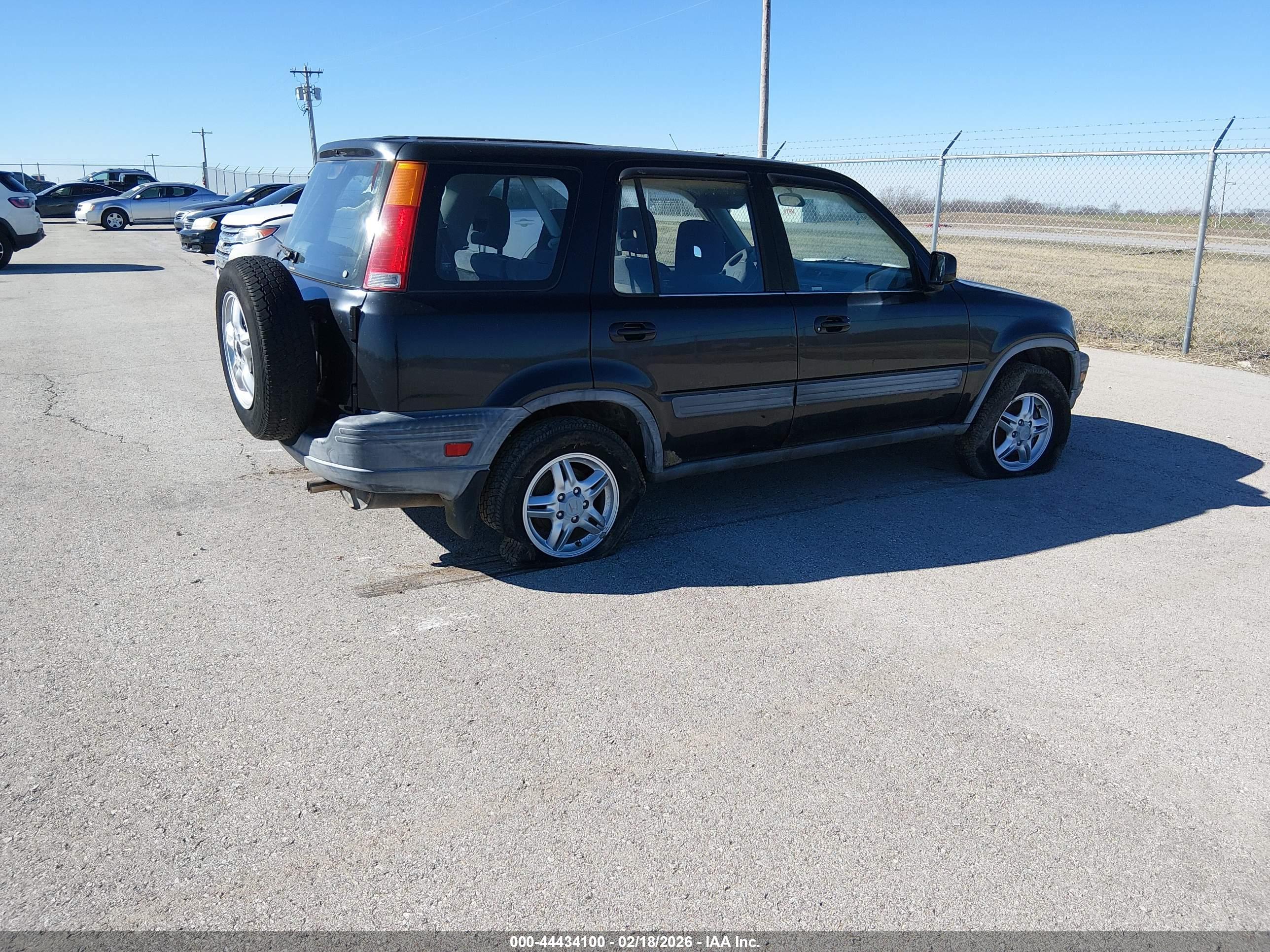 HONDA CR-V image 4