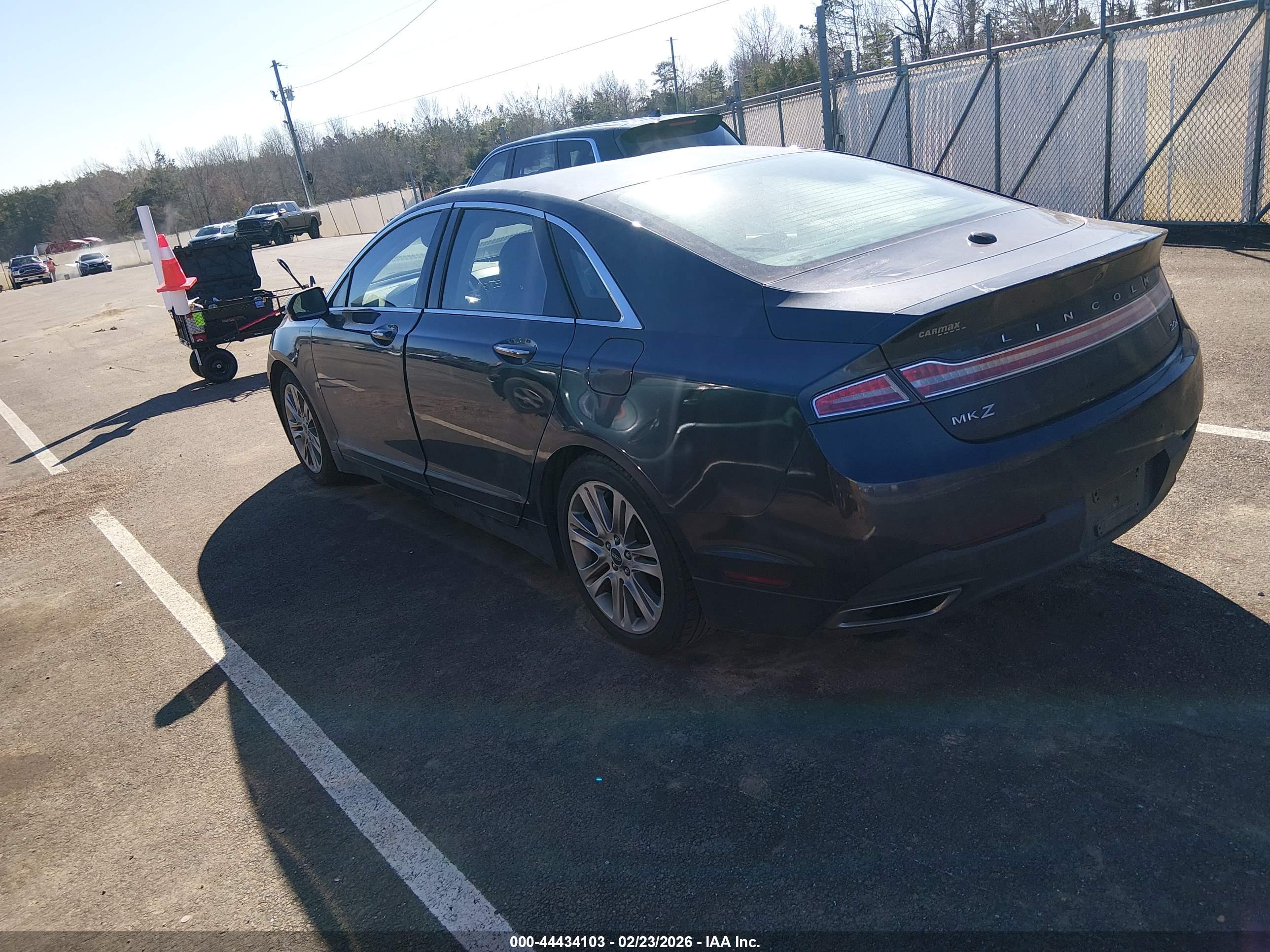LINCOLN MKZ image 3