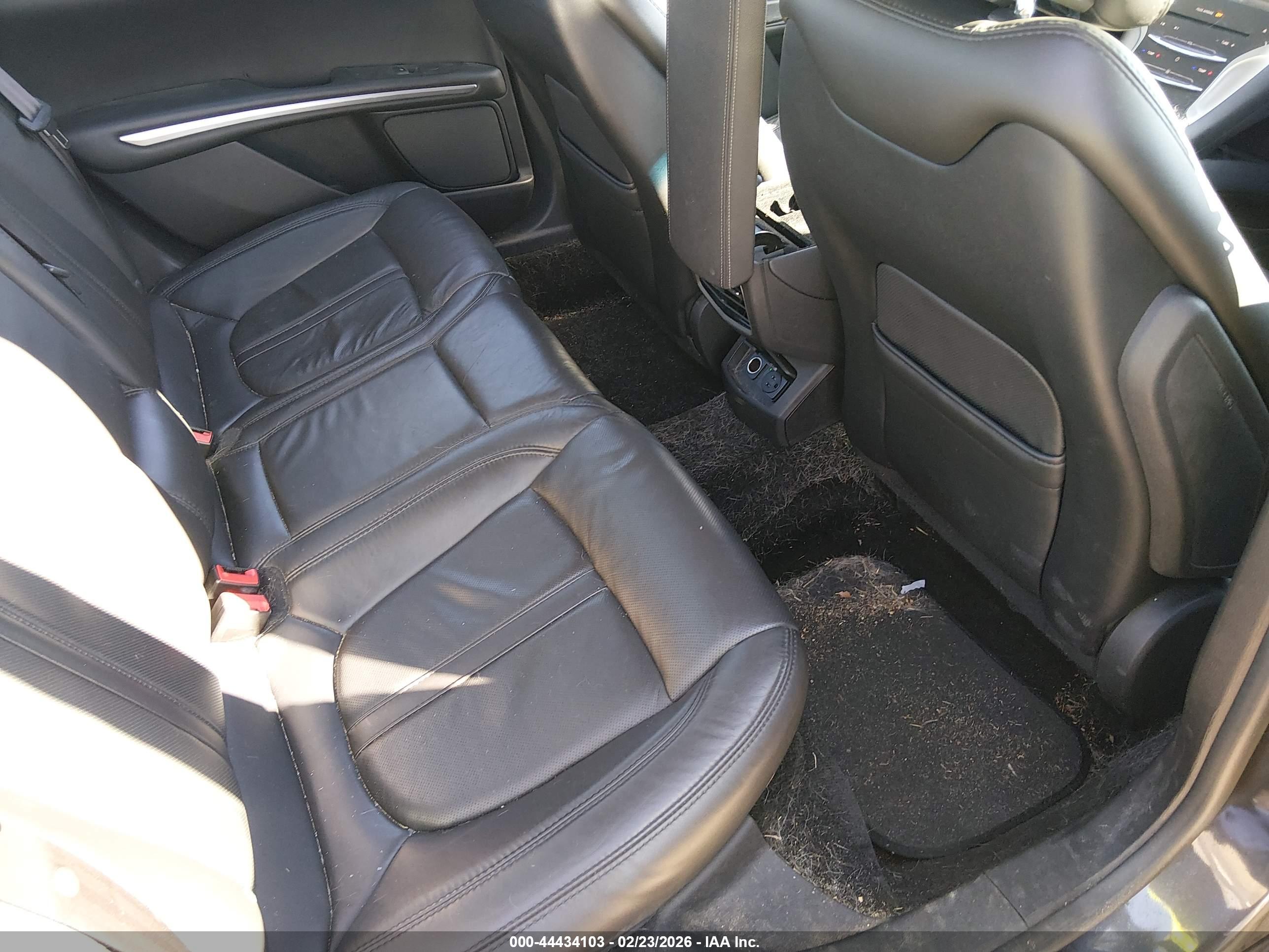 LINCOLN MKZ image 8