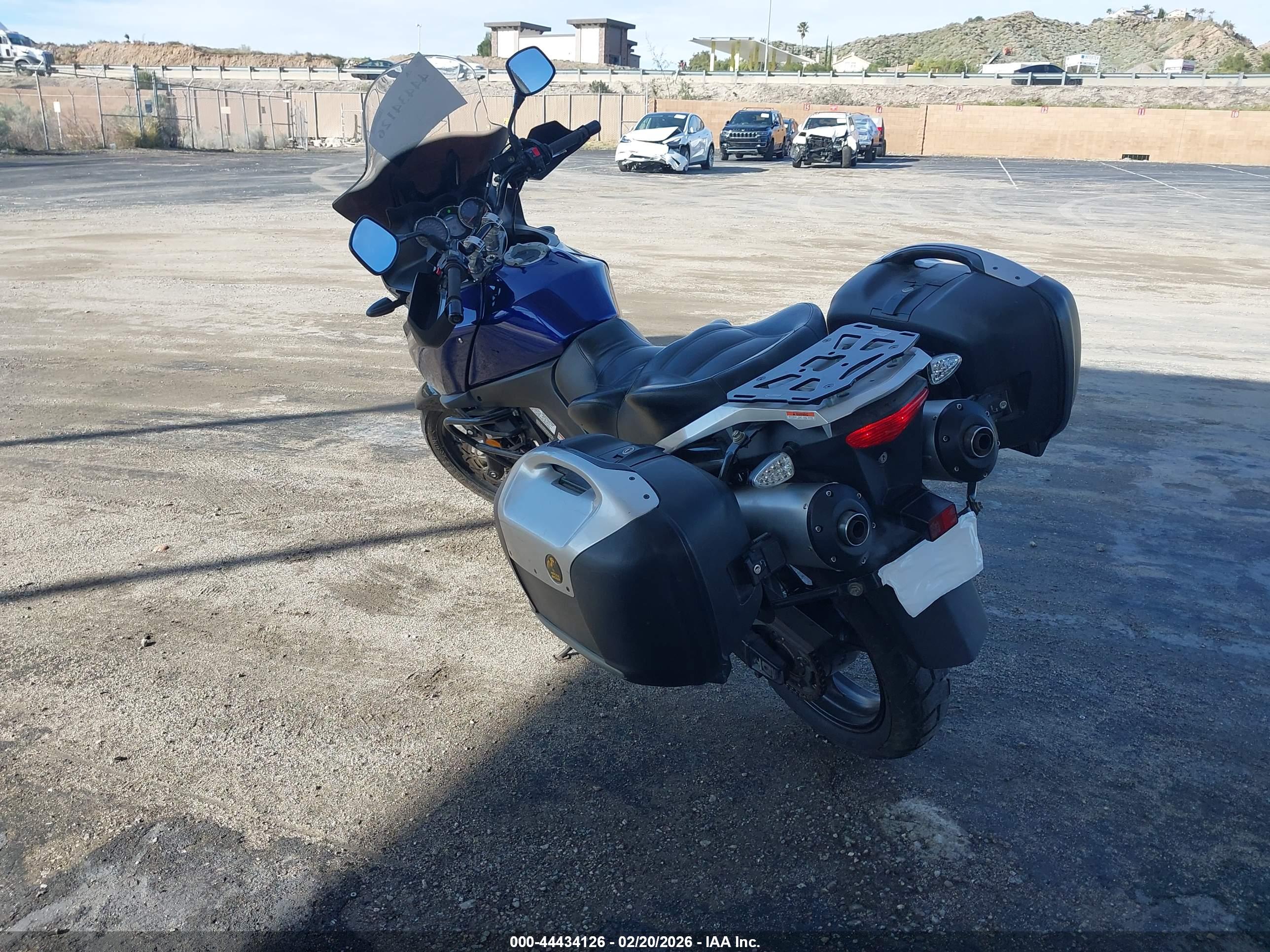 SUZUKI DL1000 image 3