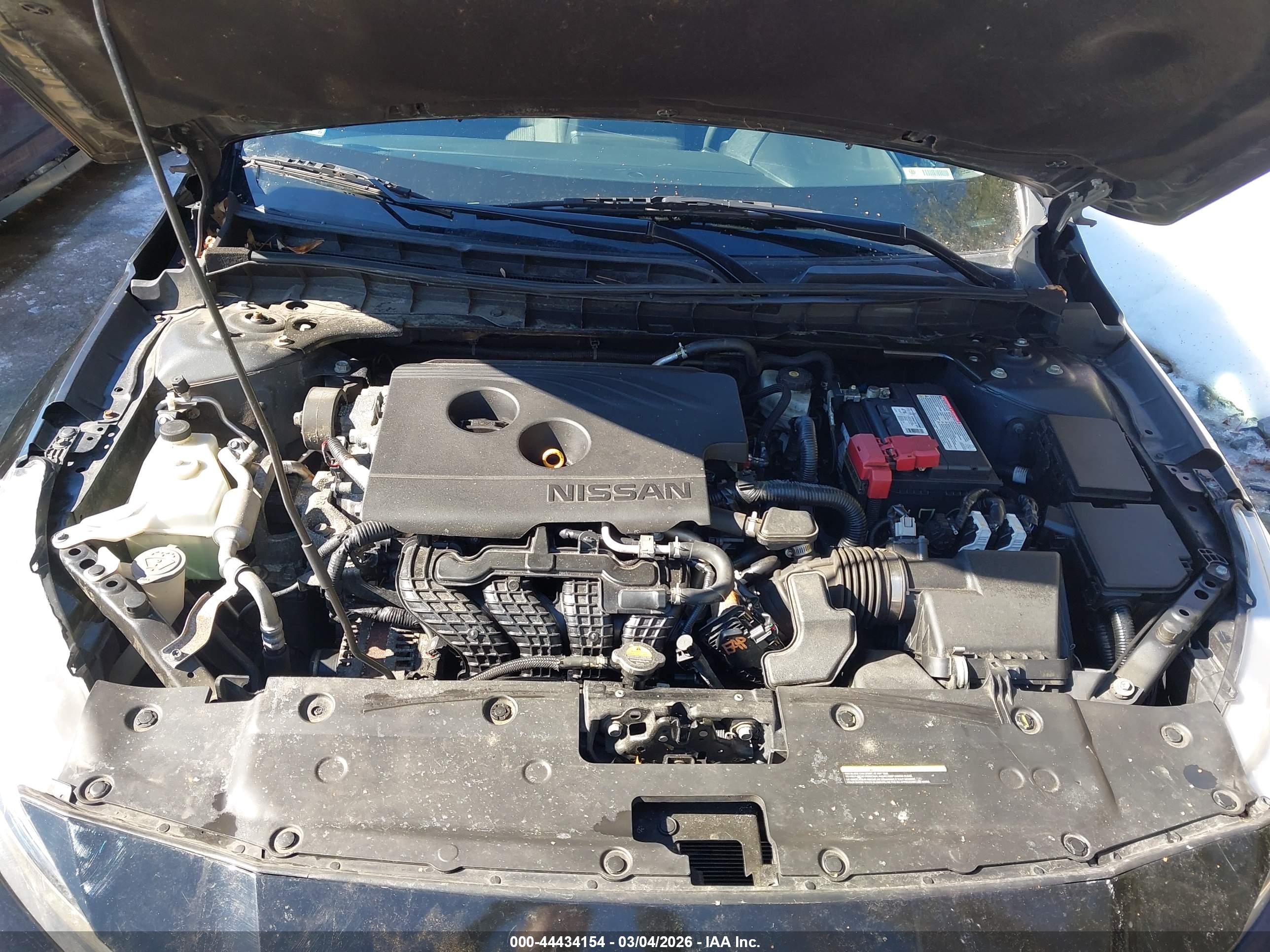 NISSAN ALTIMA image 10