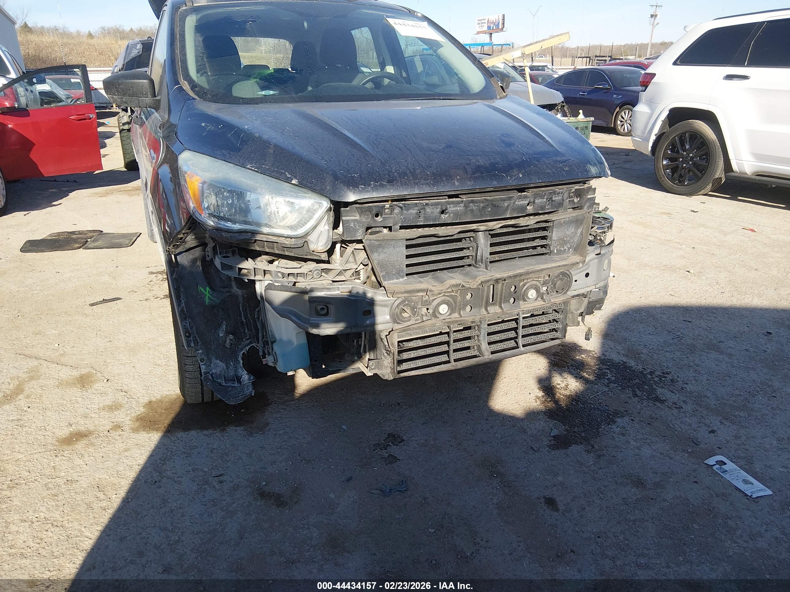 FORD ESCAPE image 6