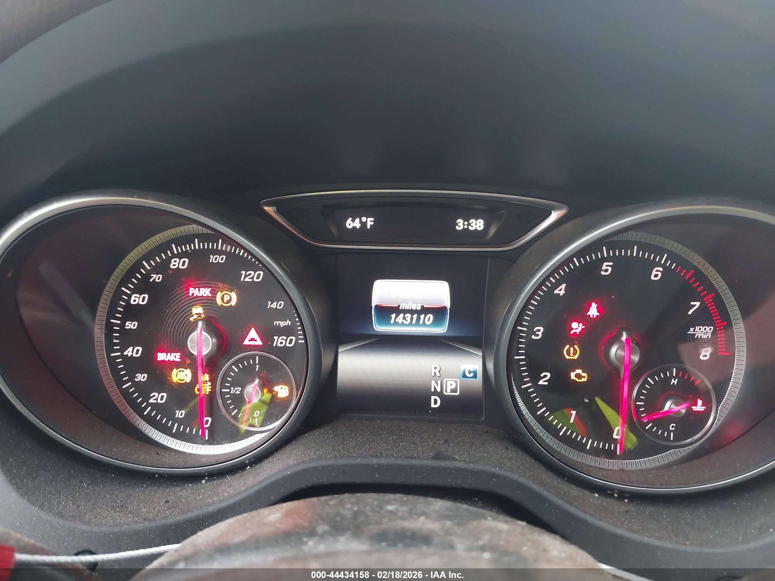 MERCEDES-BENZ GLA image 7